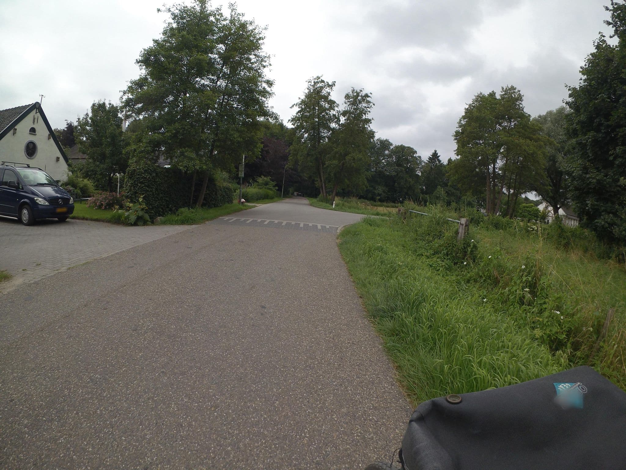 Street view near B&B Lovenem, Brummen — © marczoutendijk (CC BY-SA · Mapillary)