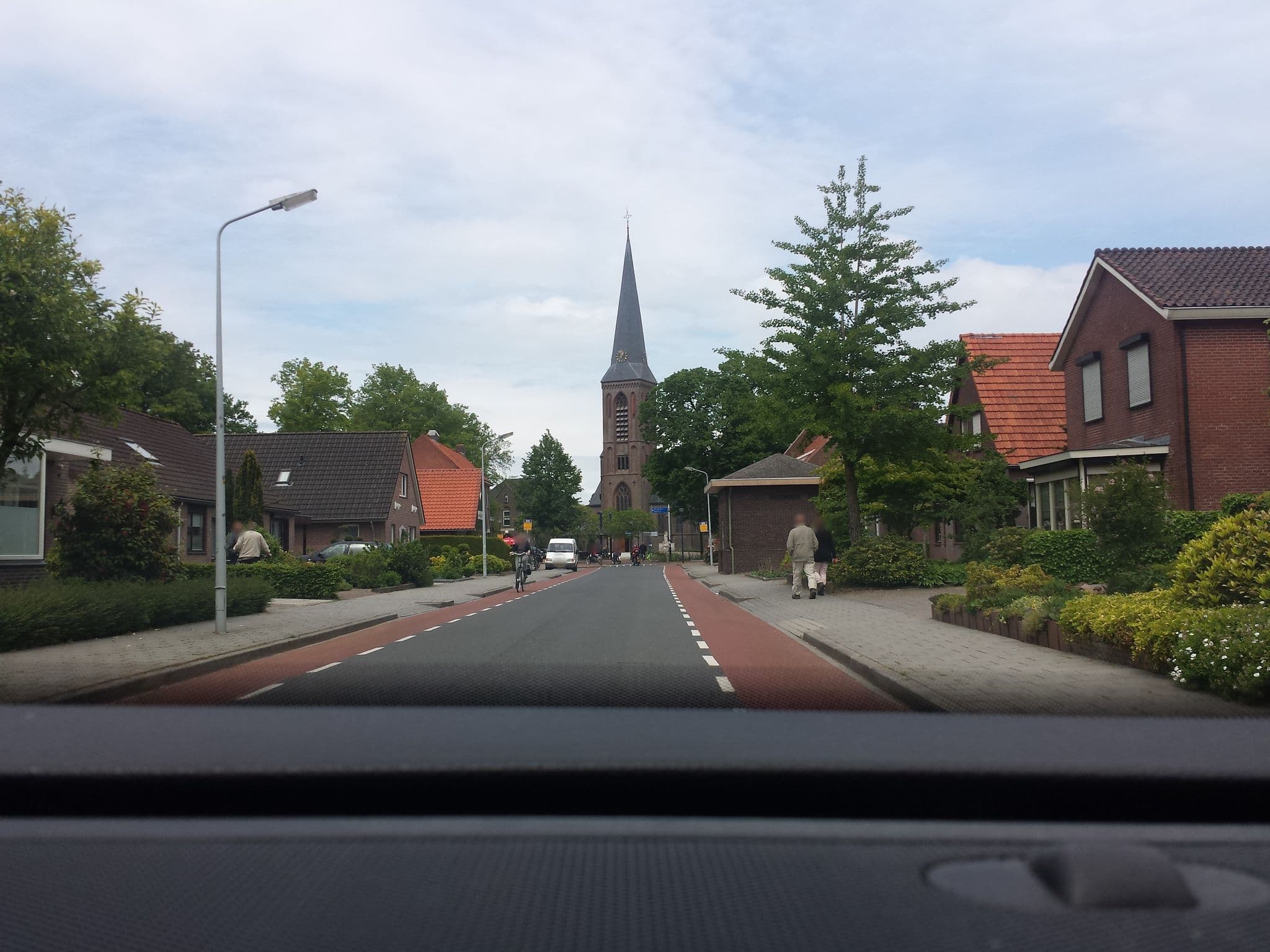 Street view near Beltrum Down Town, Beltrum — © commodoortje (CC BY-SA · Mapillary)