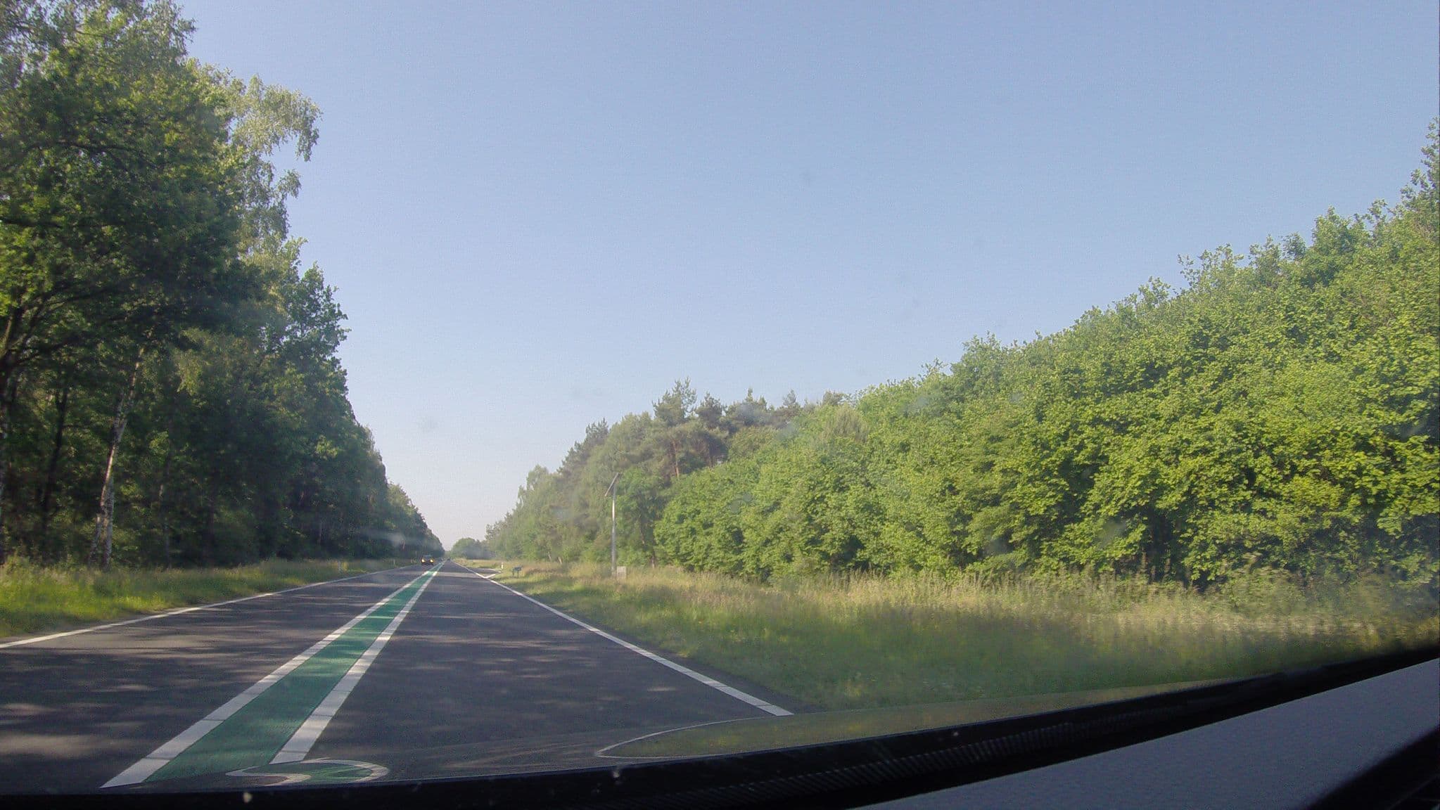Street view near Kampeer Boerderij De Bosrand, Lochem — © commodoortje (CC BY-SA · Mapillary)