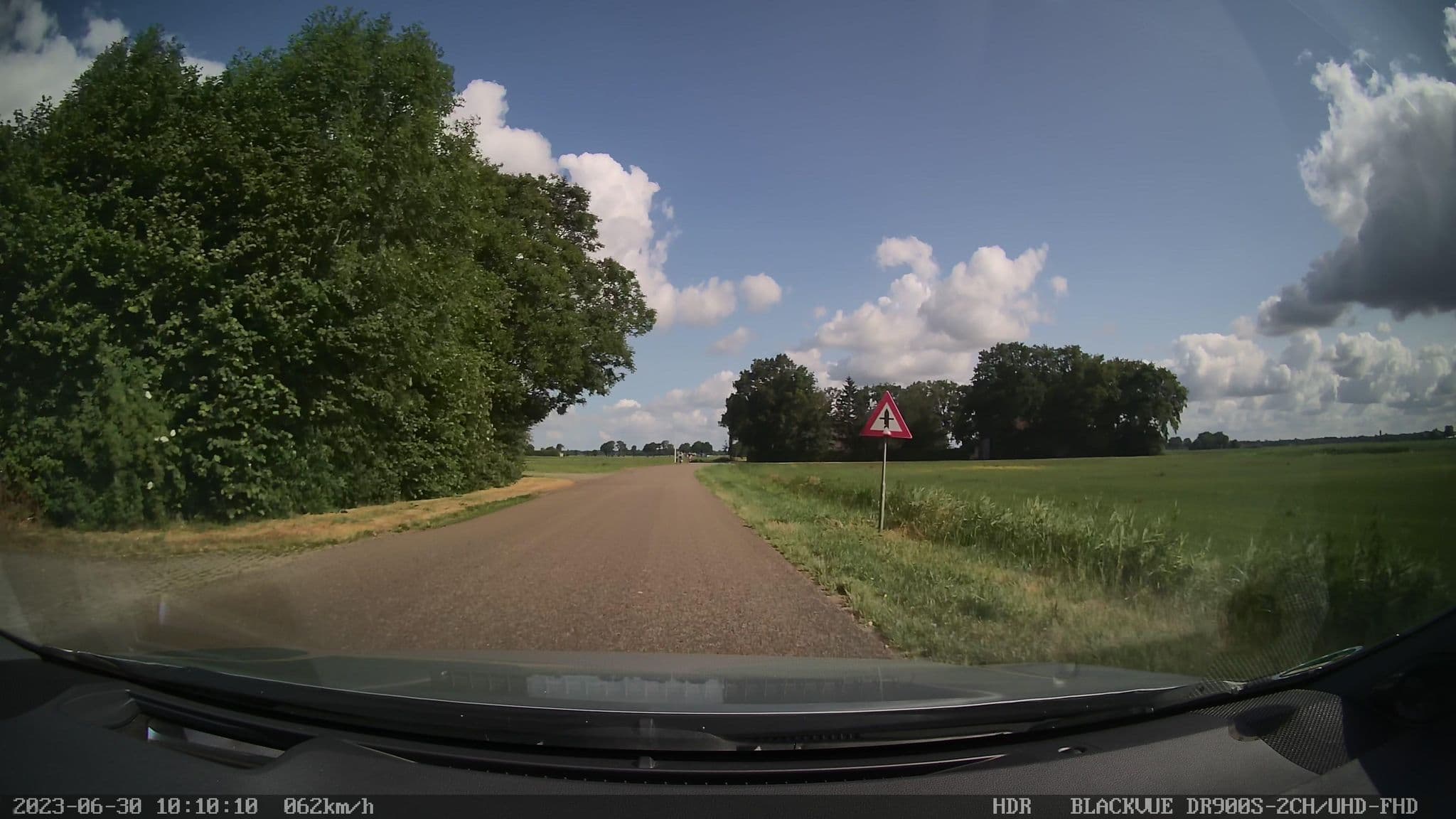 Street view near Hoeve Blitterswijk, Steenwijkerwold — © madel (CC BY-SA · Mapillary)