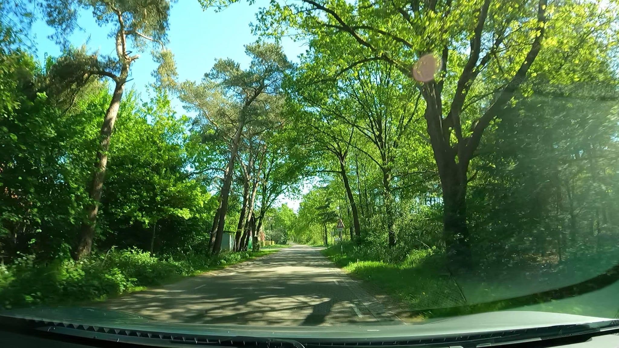 Street view near Huisje 4 Landal De Hellendoornse Berg, Haarle — © thewizard (CC BY-SA · Mapillary)