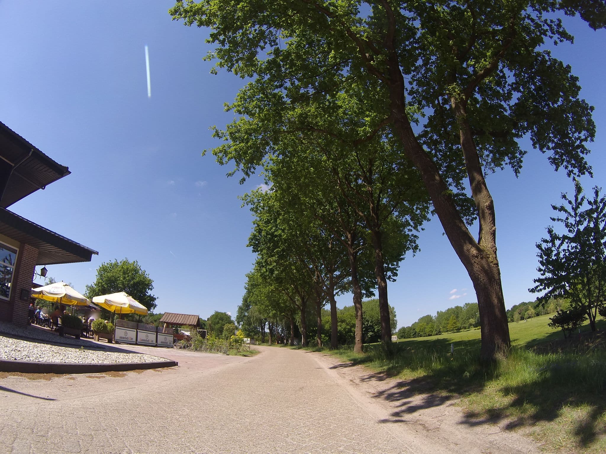 Street view near Hotel Restaurant Martensplek, Krakeel — © ligfietser (CC BY-SA · Mapillary)