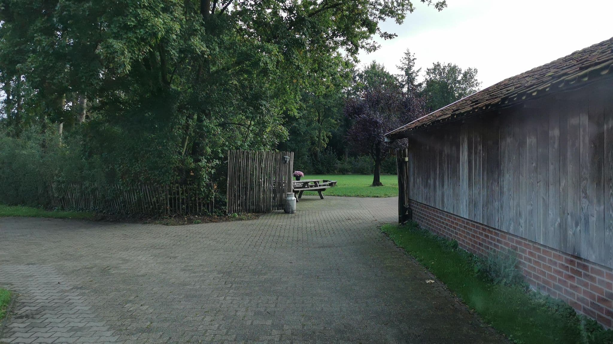 Street view near Groepsaccommodatie Eelink, Bredevoort — © jonrellim (CC BY-SA · Mapillary)