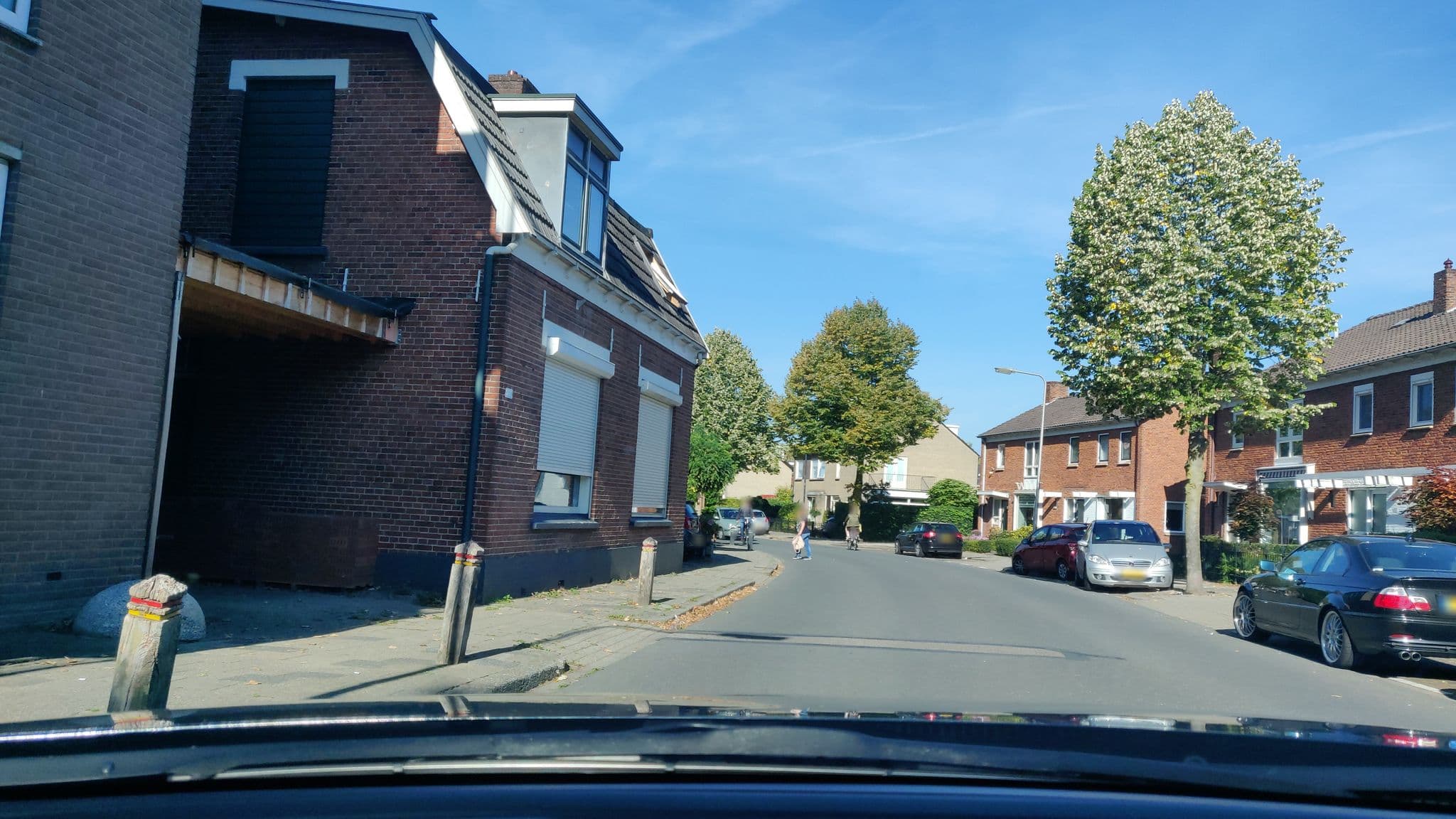 Street view near Tiger Hostel, Wooldrik — © schmidt91 (CC BY-SA · Mapillary)