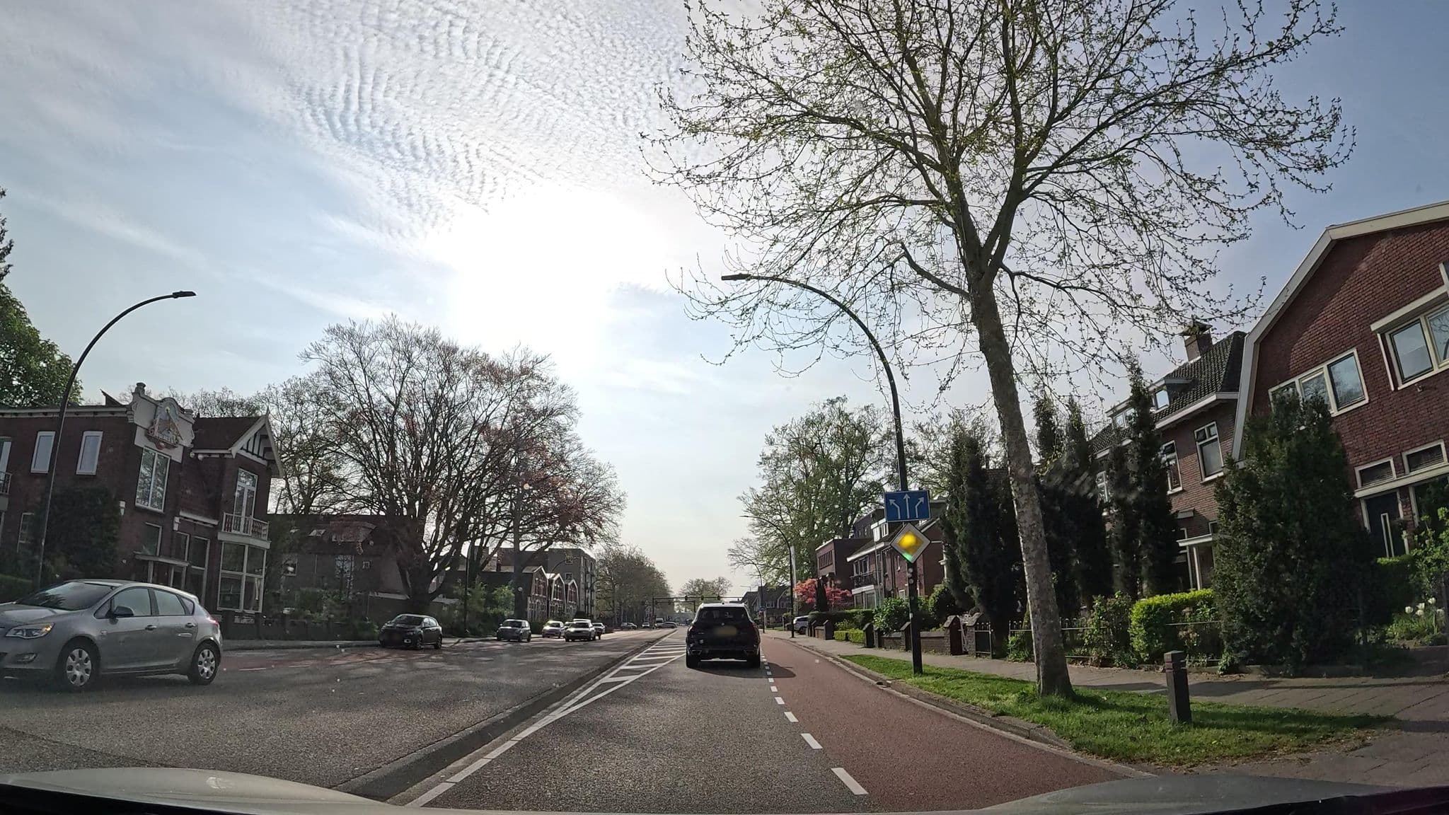 Street view near B&B Enschede, Twekkelerveld — © thewizard (CC BY-SA · Mapillary)