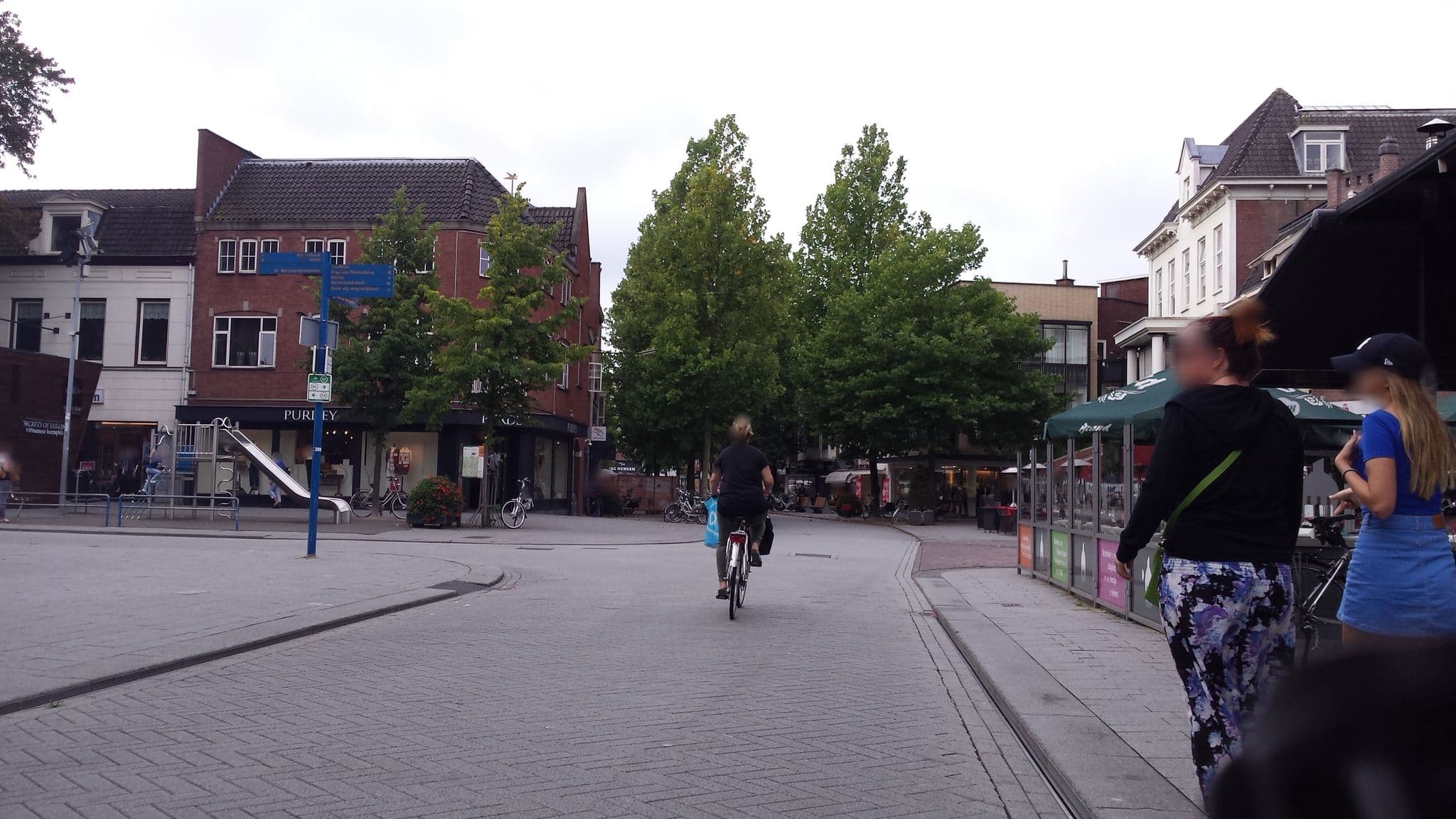 Street view near stravinsky slapen, Hengelo — © kars (CC BY-SA · Mapillary)