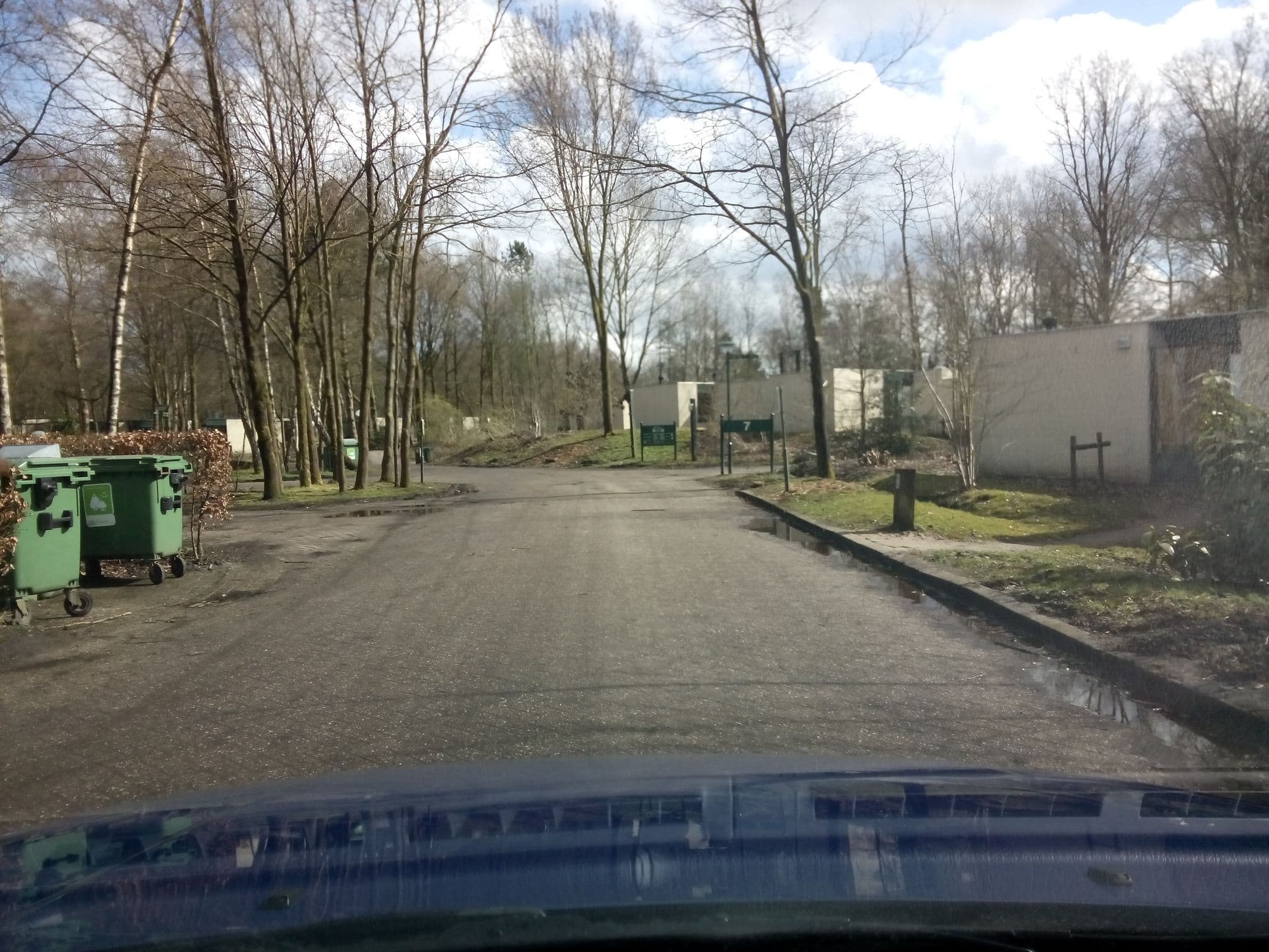 Street view near Cottage 649, De Loo — © geogast (CC BY-SA · Mapillary)