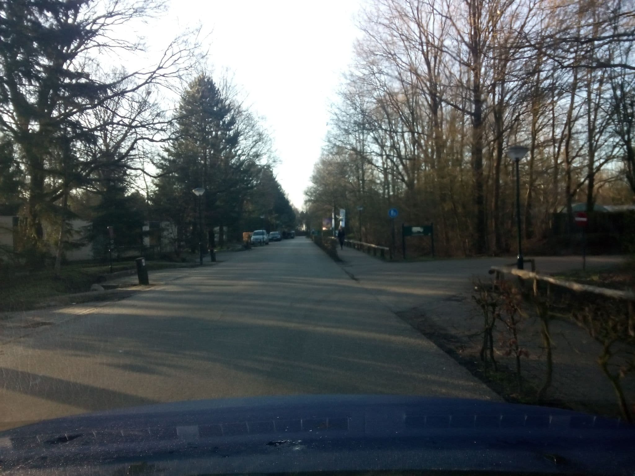 Street view near Cottage 905, De Loo — © geogast (CC BY-SA · Mapillary)