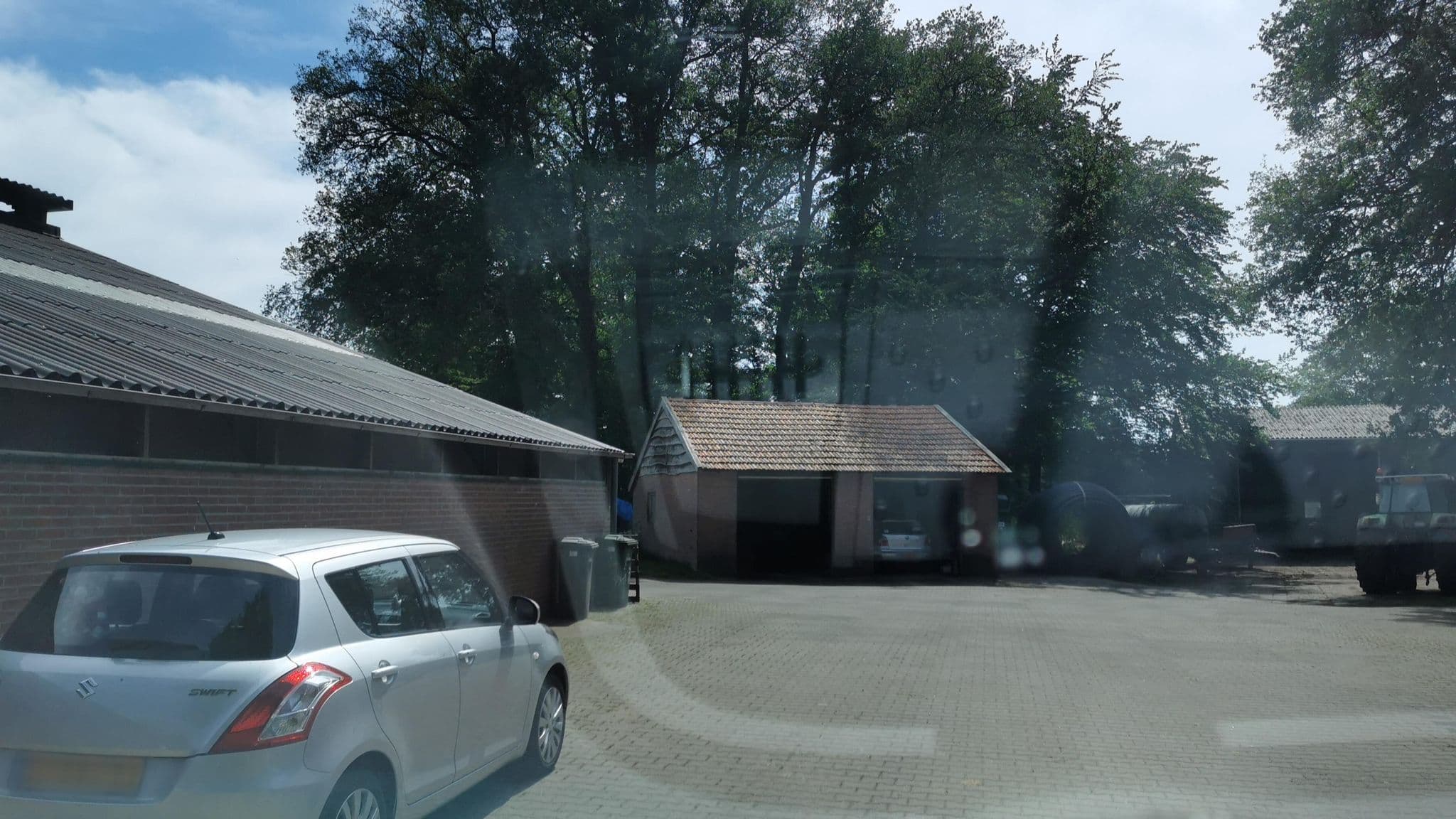 Street view near T Zommerhuuske, Oldenzaal — © jonrellim (CC BY-SA · Mapillary)