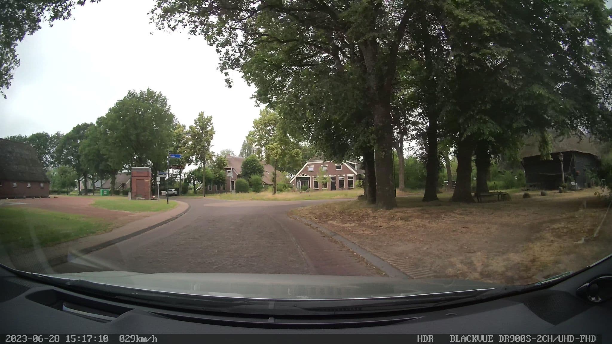 Street view near De Vier Seizoenen, Rolde — © madel (CC BY-SA · Mapillary)