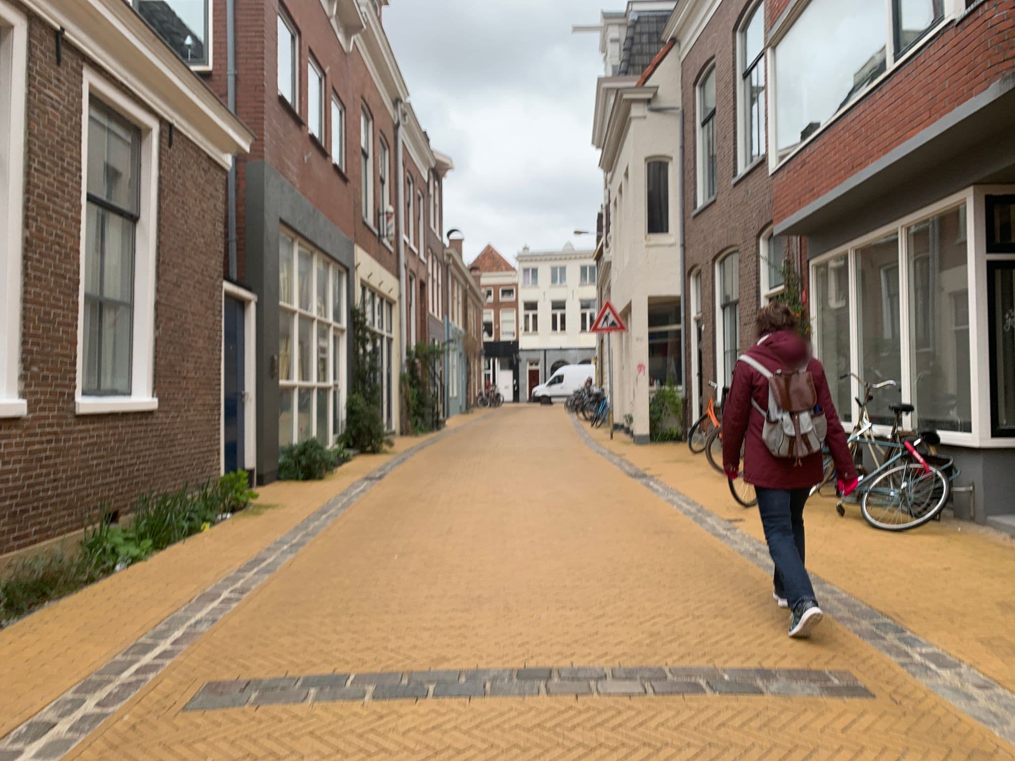 Street view near Hotel Decibel, Groningen — © pLyMiEwGpWDLryMacQzo (CC BY-SA · Mapillary)