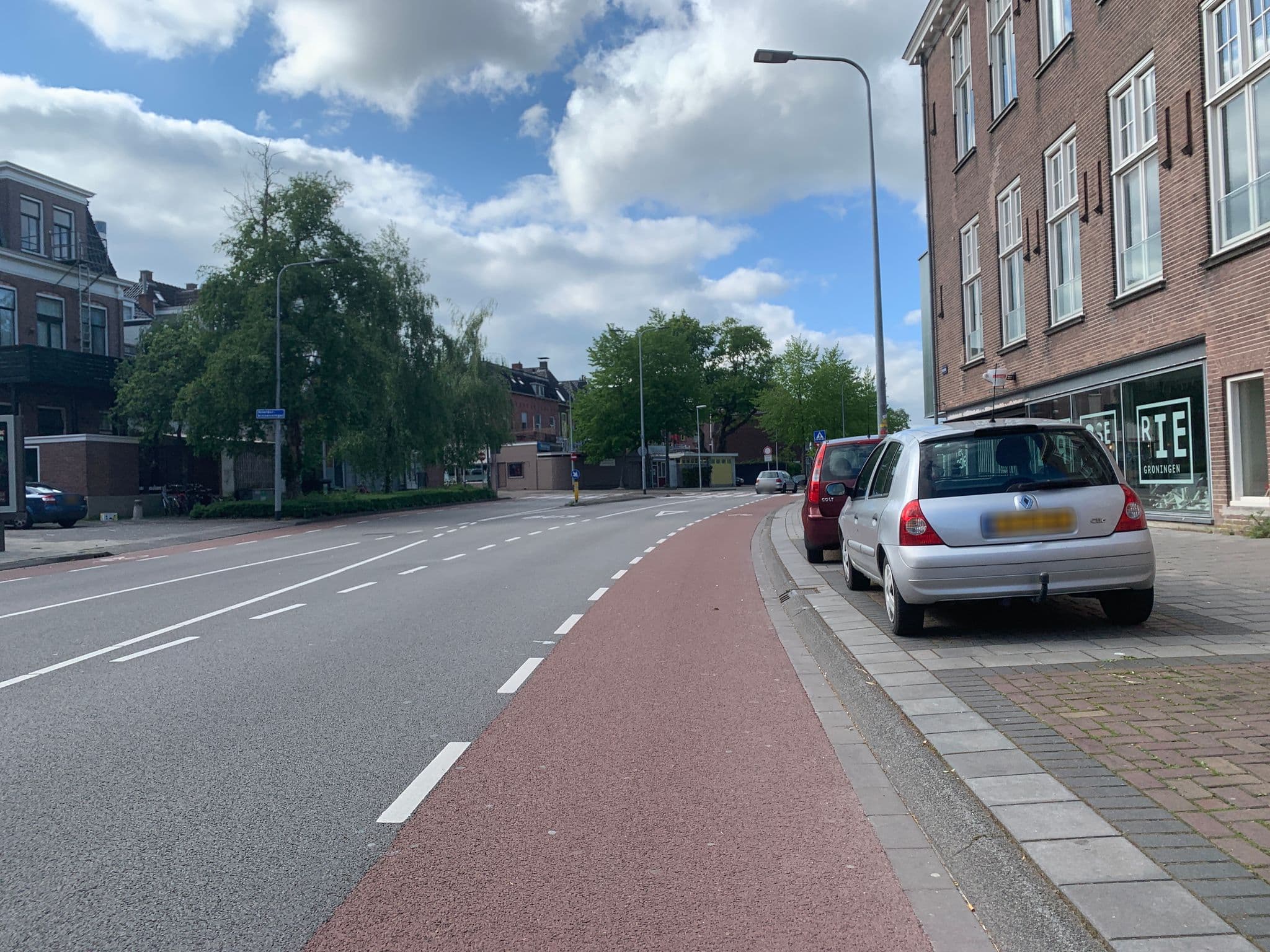 Street view near LABnul50, Groningen — © pLyMiEwGpWDLryMacQzo (CC BY-SA · Mapillary)