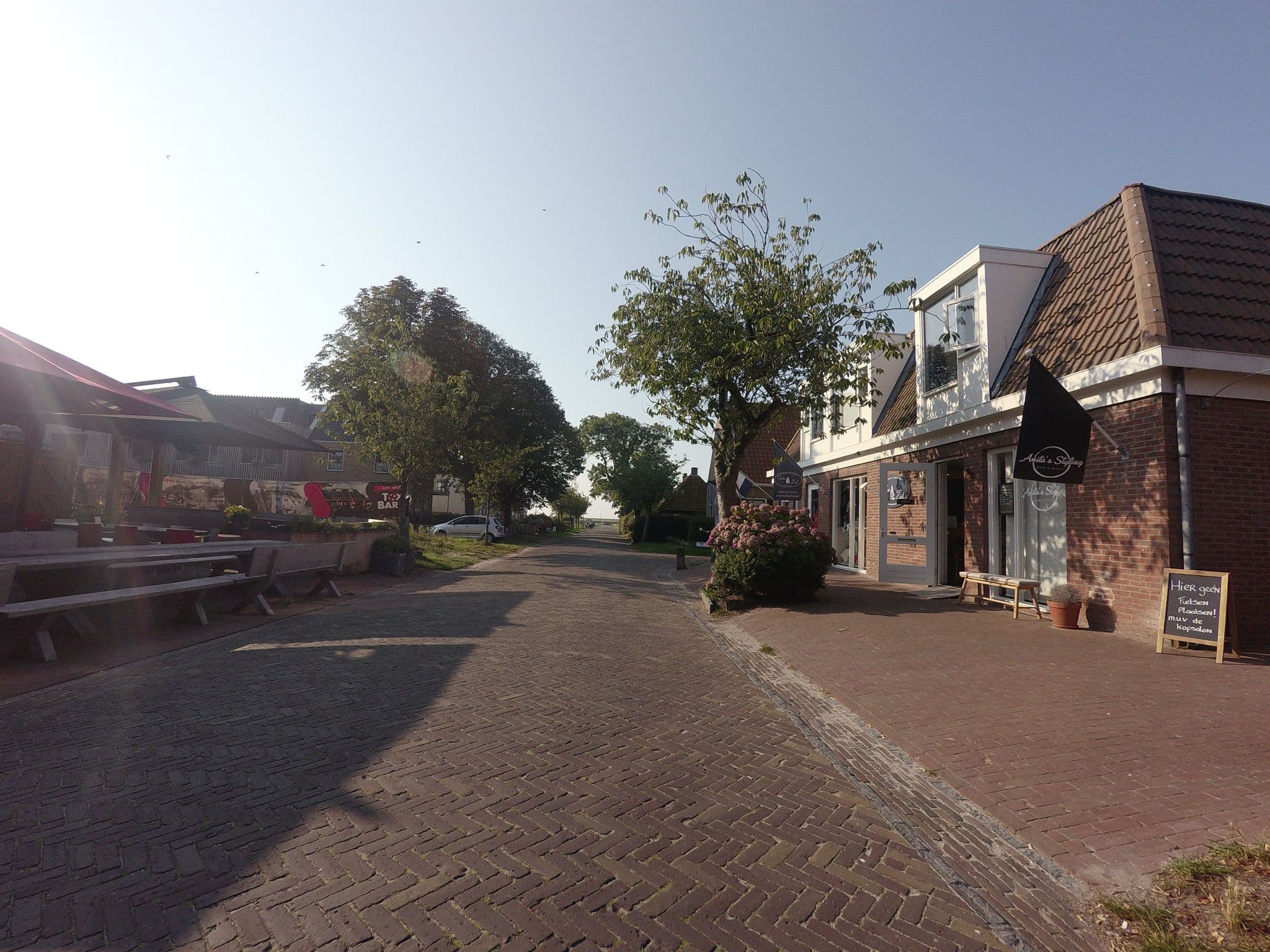 Street view near B&B Onder Zeil, Ternaard — © ankeric (CC BY-SA · Mapillary)