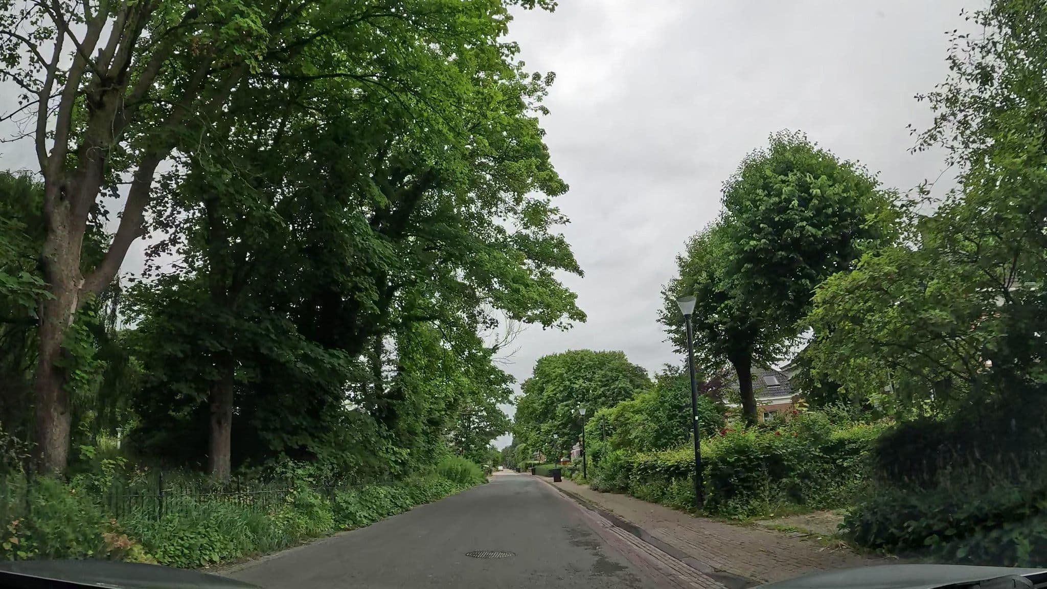 Street view near Tussen de Tuinen, Eenrum — © thewizard (CC BY-SA · Mapillary)