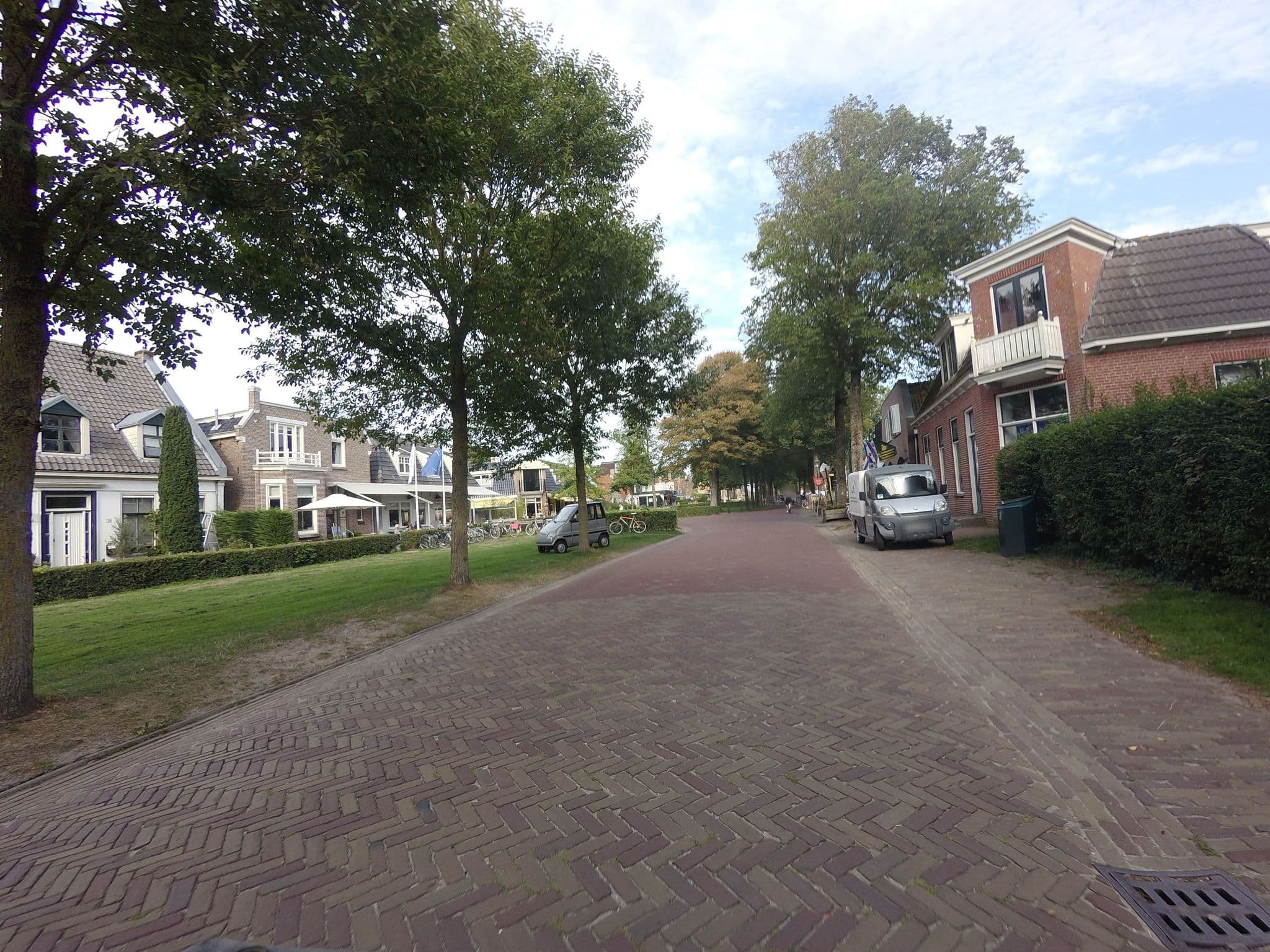 Street view near De Salon op Schiermonnikoog, Ternaard — © ankeric (CC BY-SA · Mapillary)