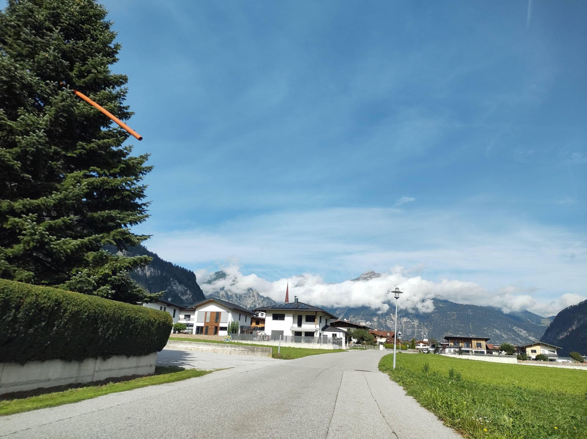 Street view near Gästehaus Stöckl, Schlitters — © thetornado76 (CC BY-SA · Mapillary)