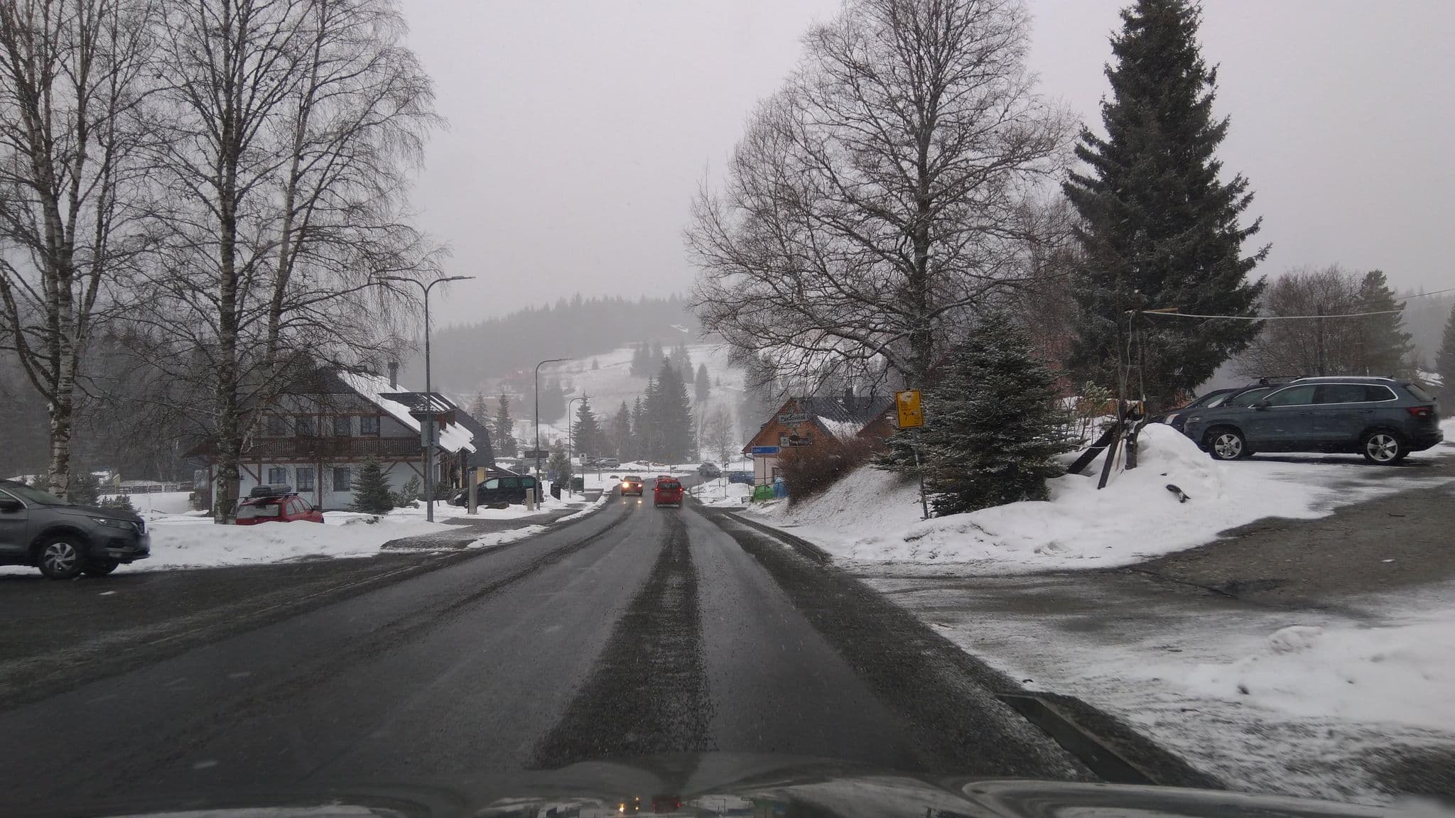 Street view near Penzion Zlatá stezka, Kašperské Hory — © vwv (CC BY-SA · Mapillary)
