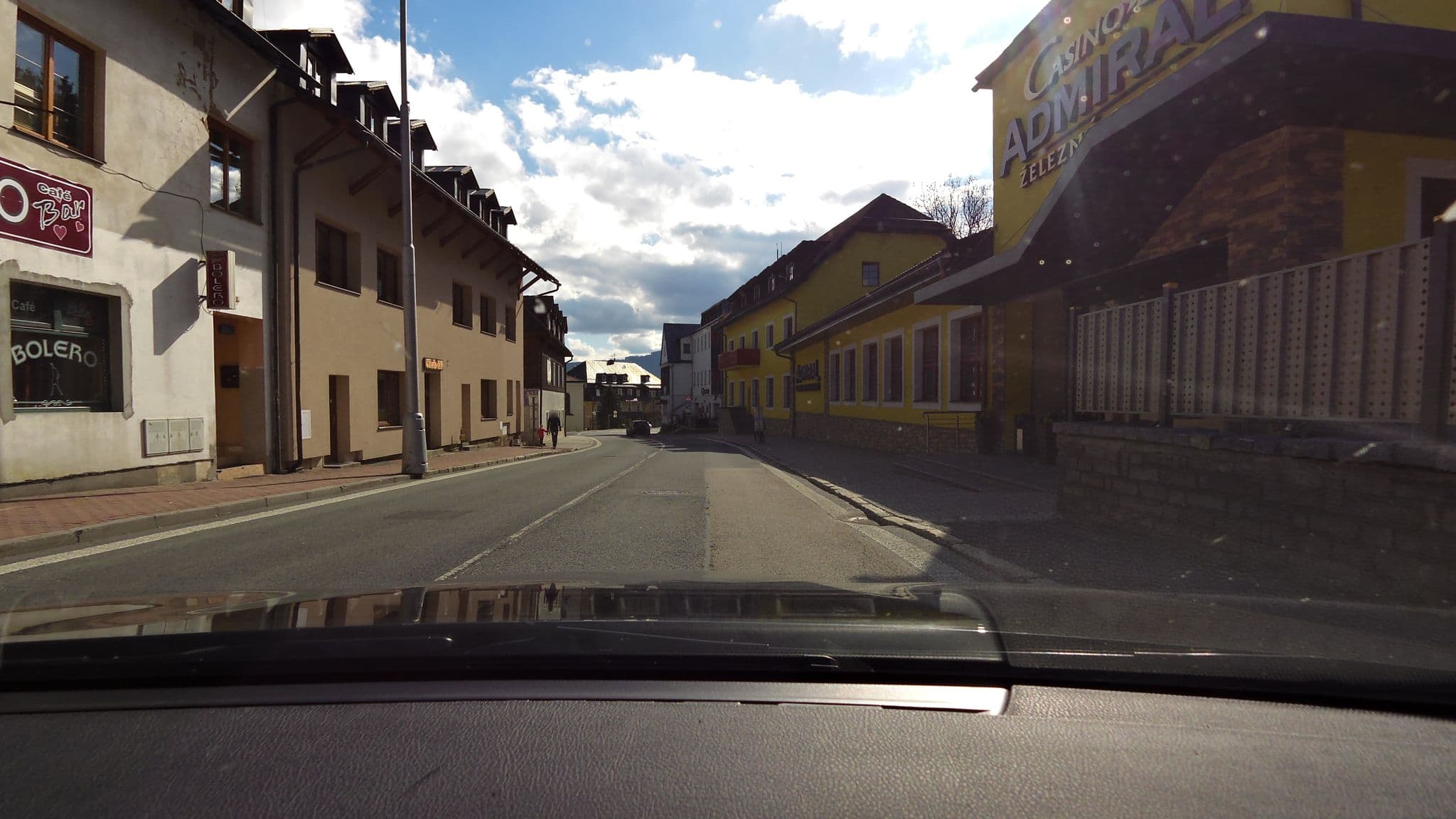 Street view near Hotel Terasy, Železná Ruda — © czmrtn (CC BY-SA · Mapillary)