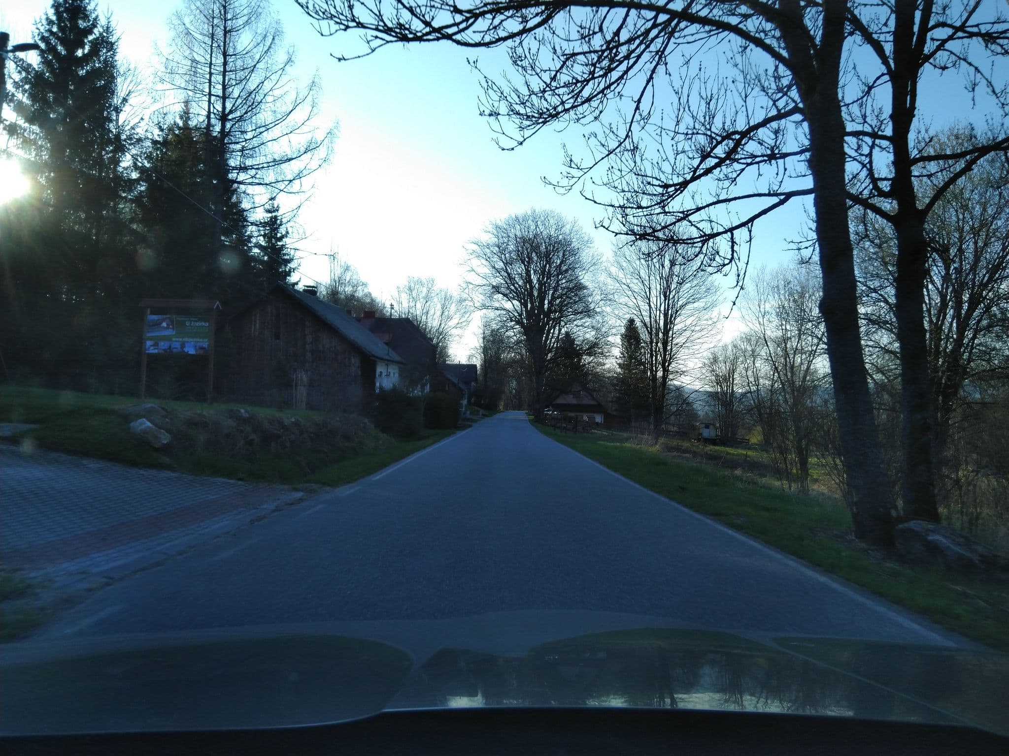 Street view near Rodinný dům U Jezírka, Volary — © vwv (CC BY-SA · Mapillary)