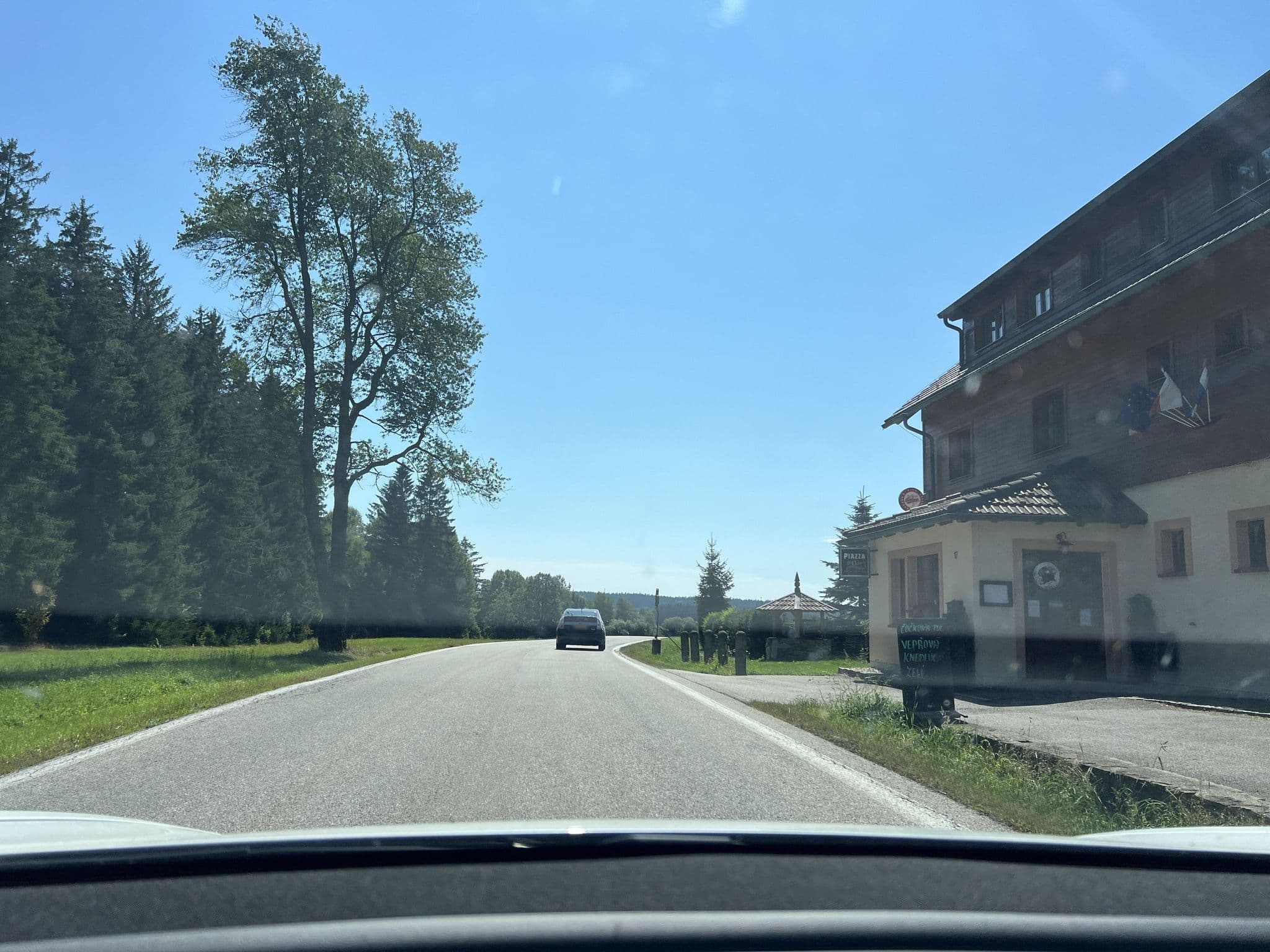 Street view near Novolhotská hostinská spol, Frymburk — © ottor (CC BY-SA · Mapillary)
