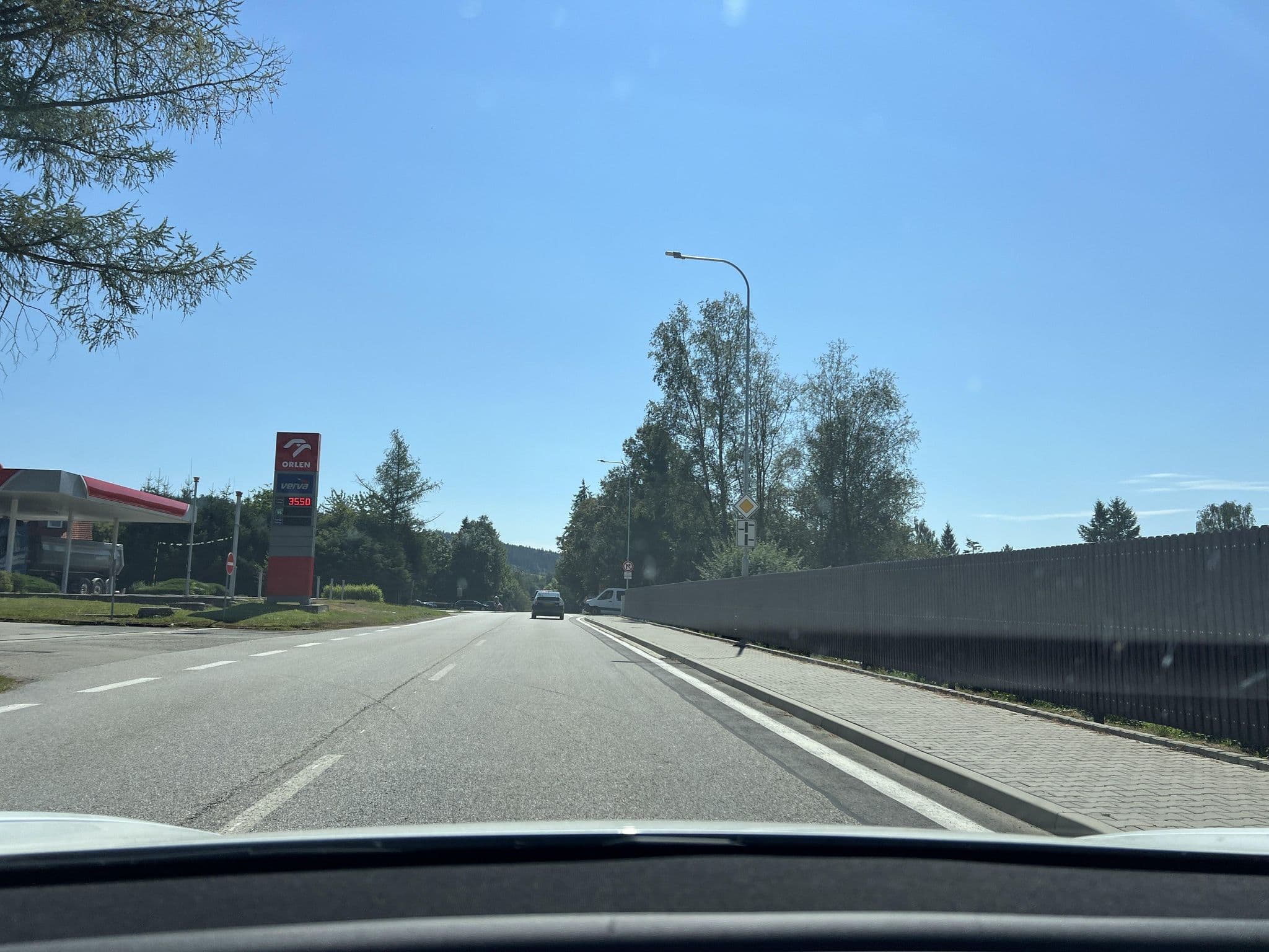 Street view near Geonem, Frymburk — © ottor (CC BY-SA · Mapillary)