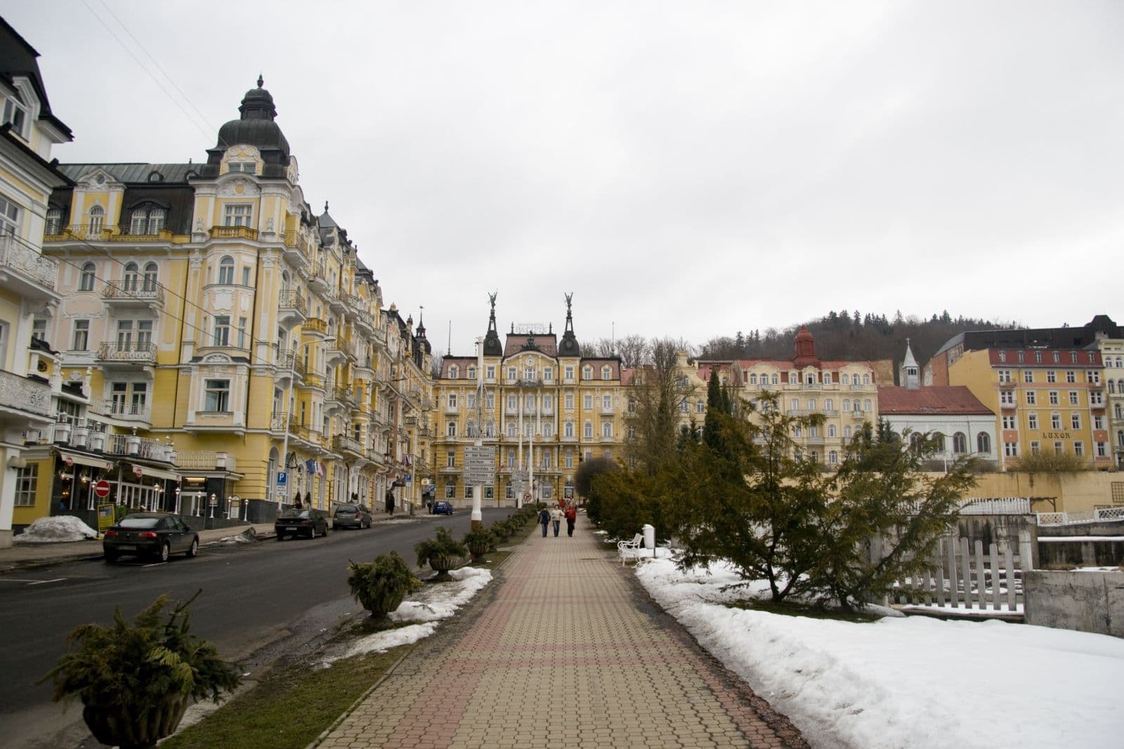 Street view near Depandance Romantic Suites, Mariánské Lázně — © txllxt (CC BY-SA · Mapillary)