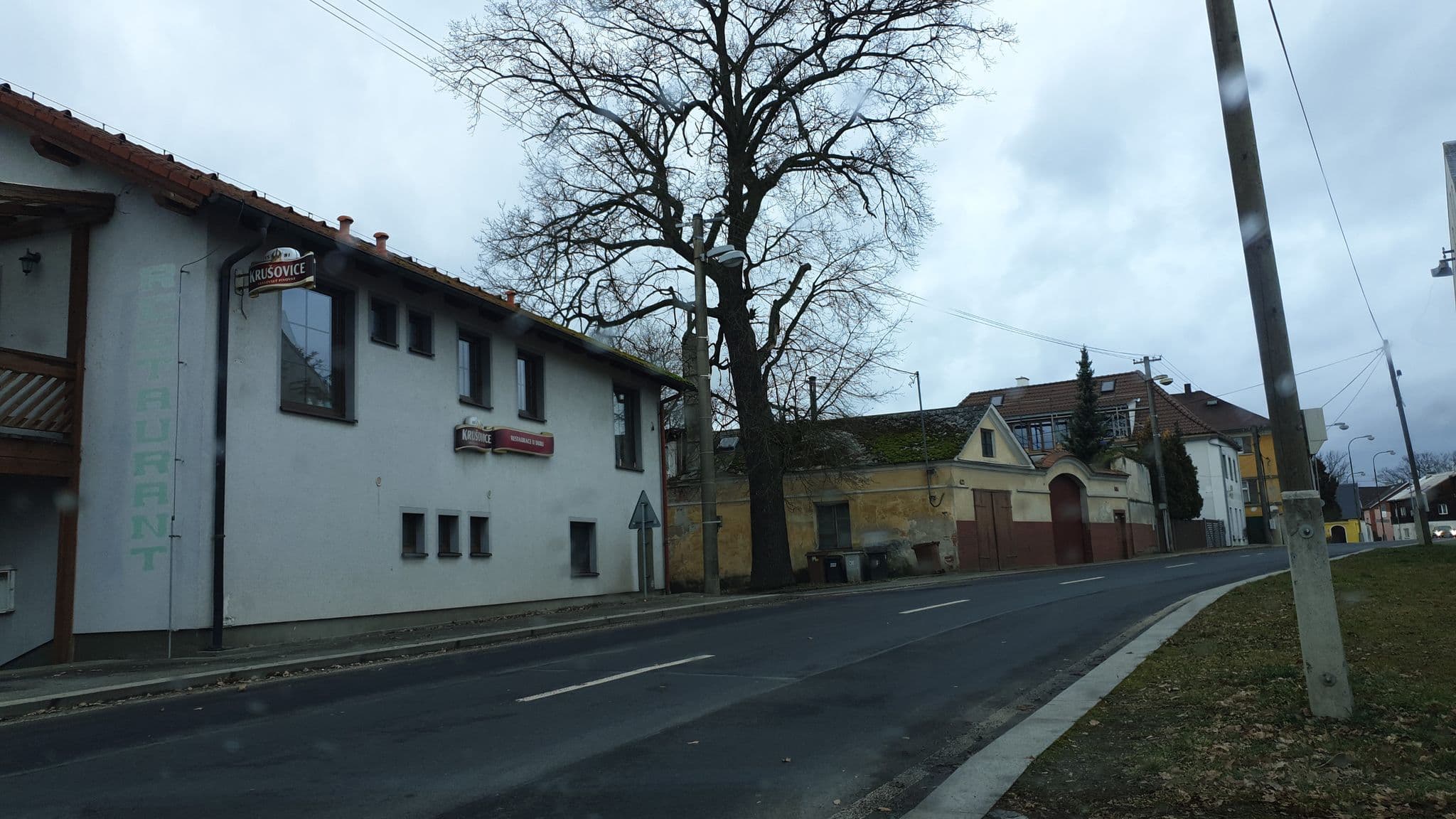 Street view near Zefron, Františkovy Lázně — © canislupus (CC BY-SA · Mapillary)