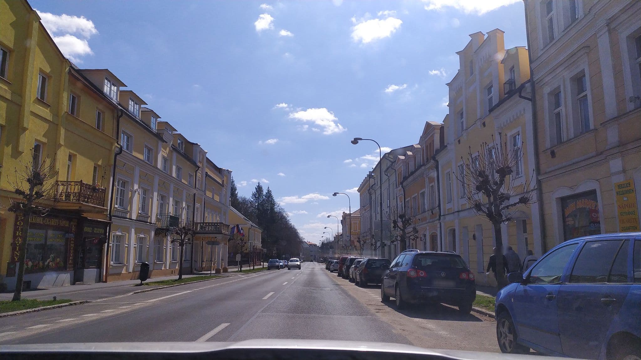 Street view near Apartmán U Barči, Františkovy Lázně — © mrowka (CC BY-SA · Mapillary)