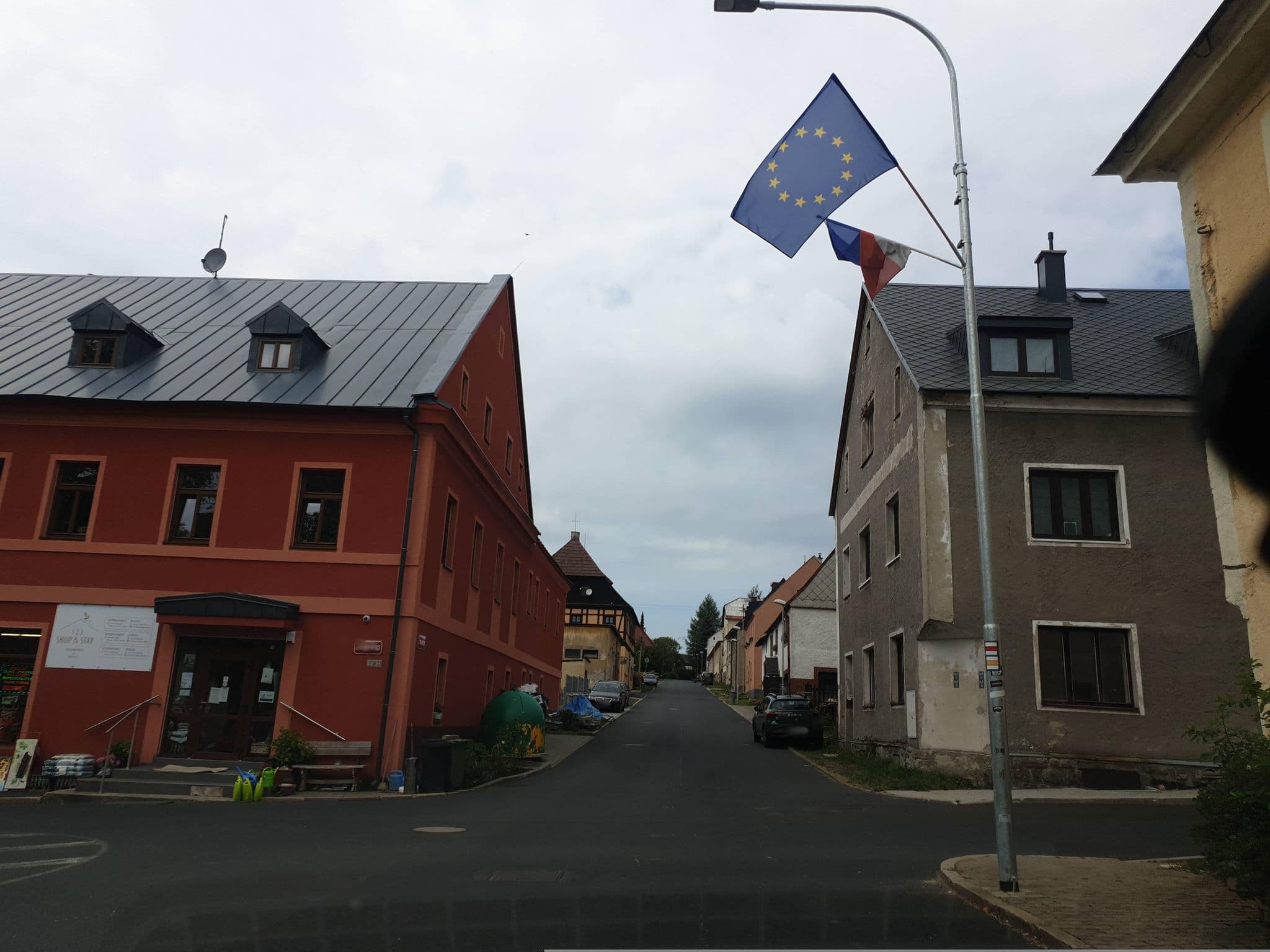 Street view near Apartmán Náměstí Horní Blatná, Abertamy — © canislupus (CC BY-SA · Mapillary)
