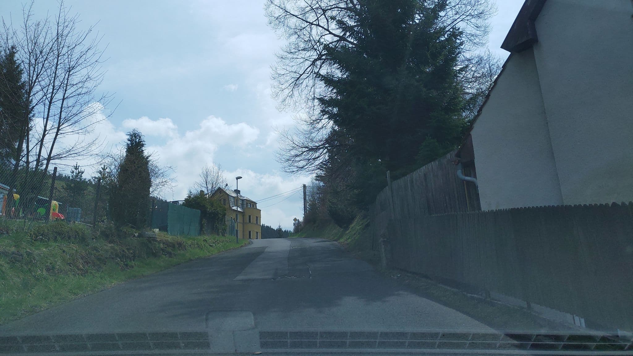 Street view near Penzion Cavalletta, Jáchymov — © ondrejsuchy (CC BY-SA · Mapillary)