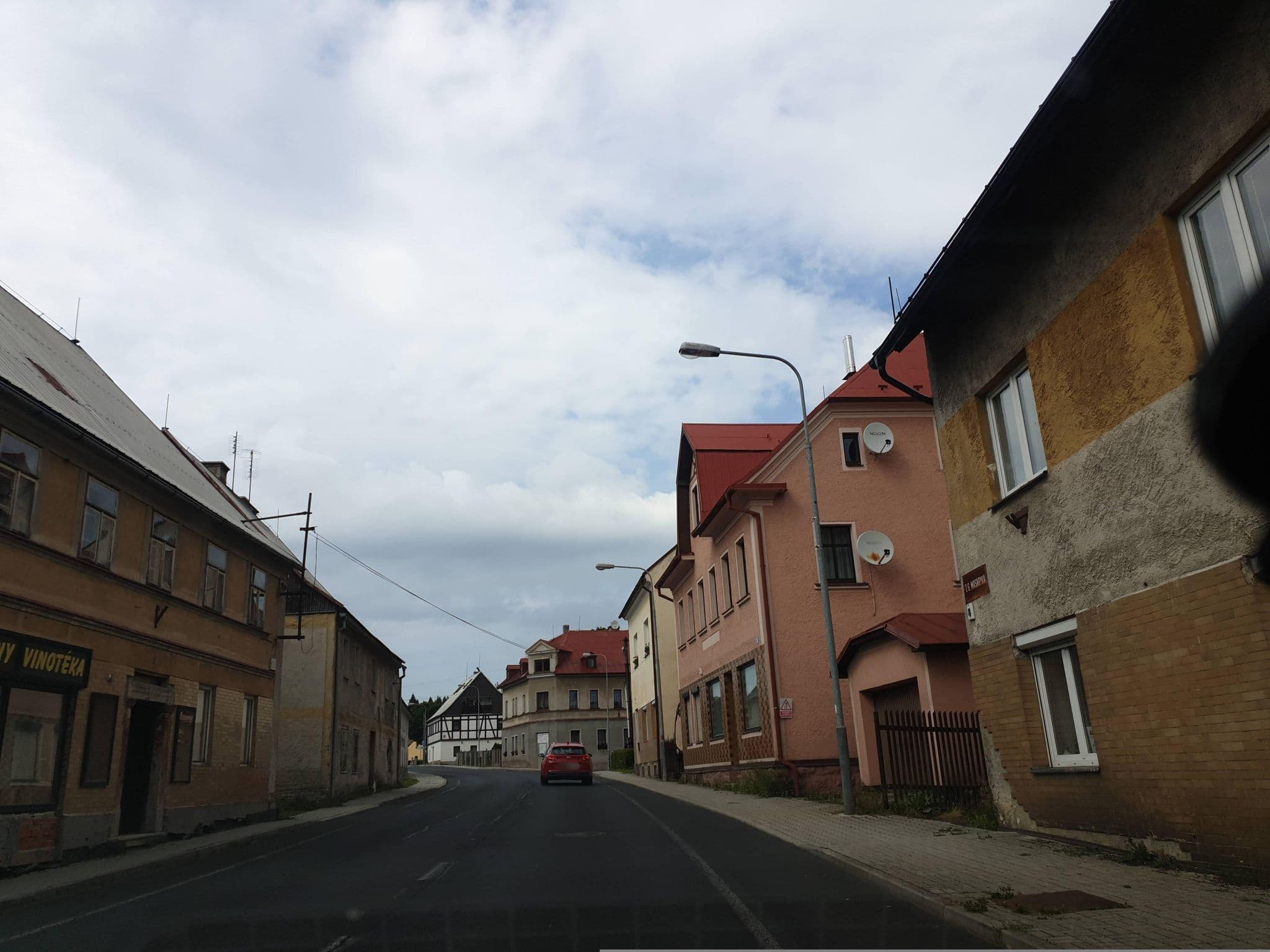 Street view near S.M.E.K. spol, Abertamy — © canislupus (CC BY-SA · Mapillary)