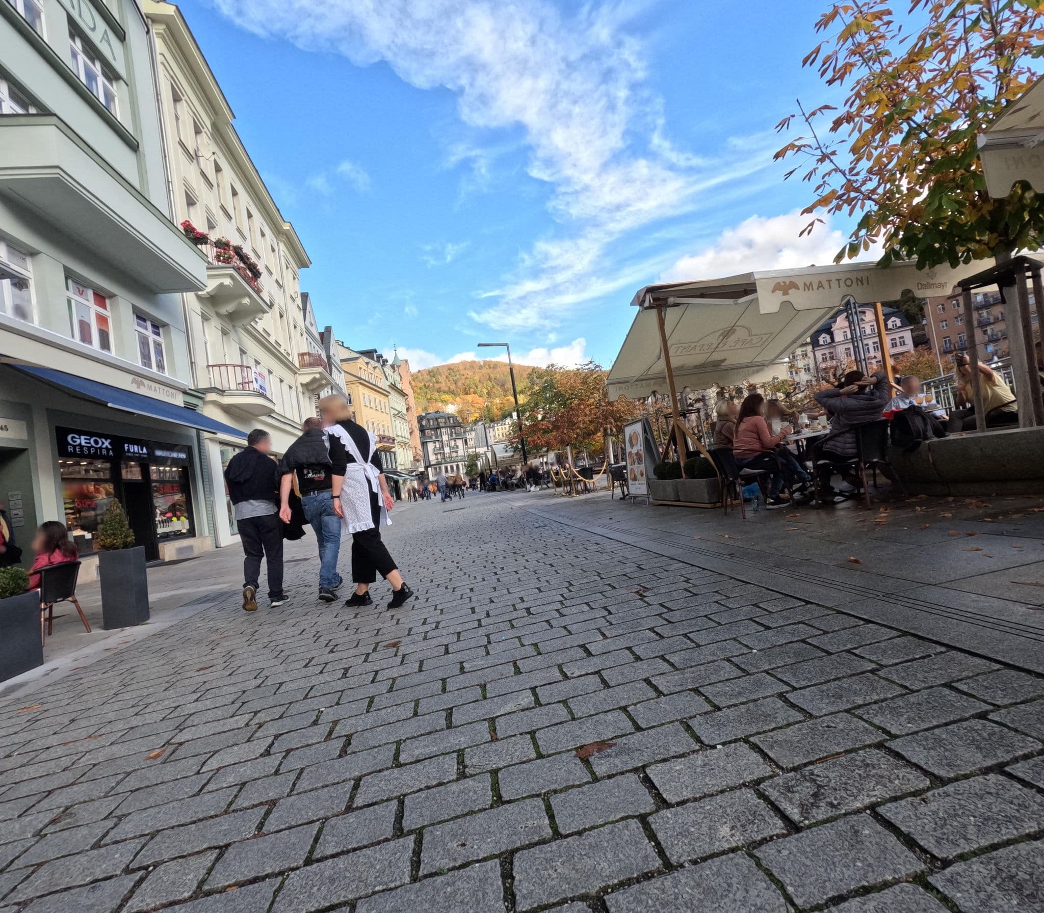 Street view near Hotel & Café Elefant, Karlovy Vary — © chuck (CC BY-SA · Mapillary)