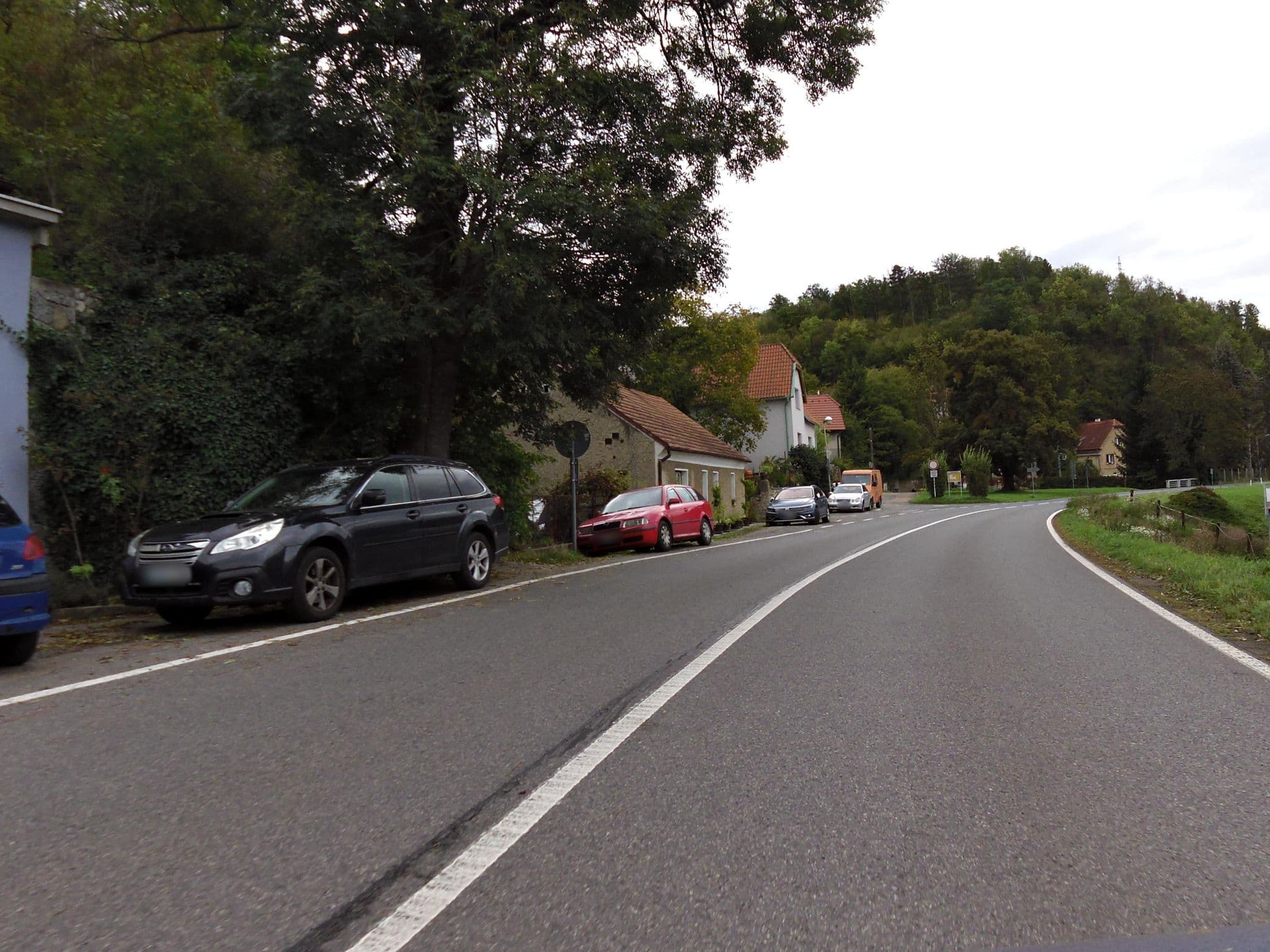 Street view near TJ Karlštejn - ubytovna, Řevnice — © fell3 (CC BY-SA · Mapillary)