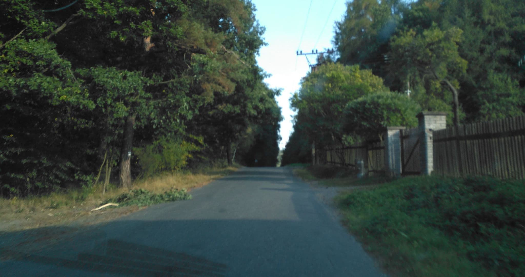 Street view near Hájovna Branovská vrata, Hudlice — © pbokr (CC BY-SA · Mapillary)