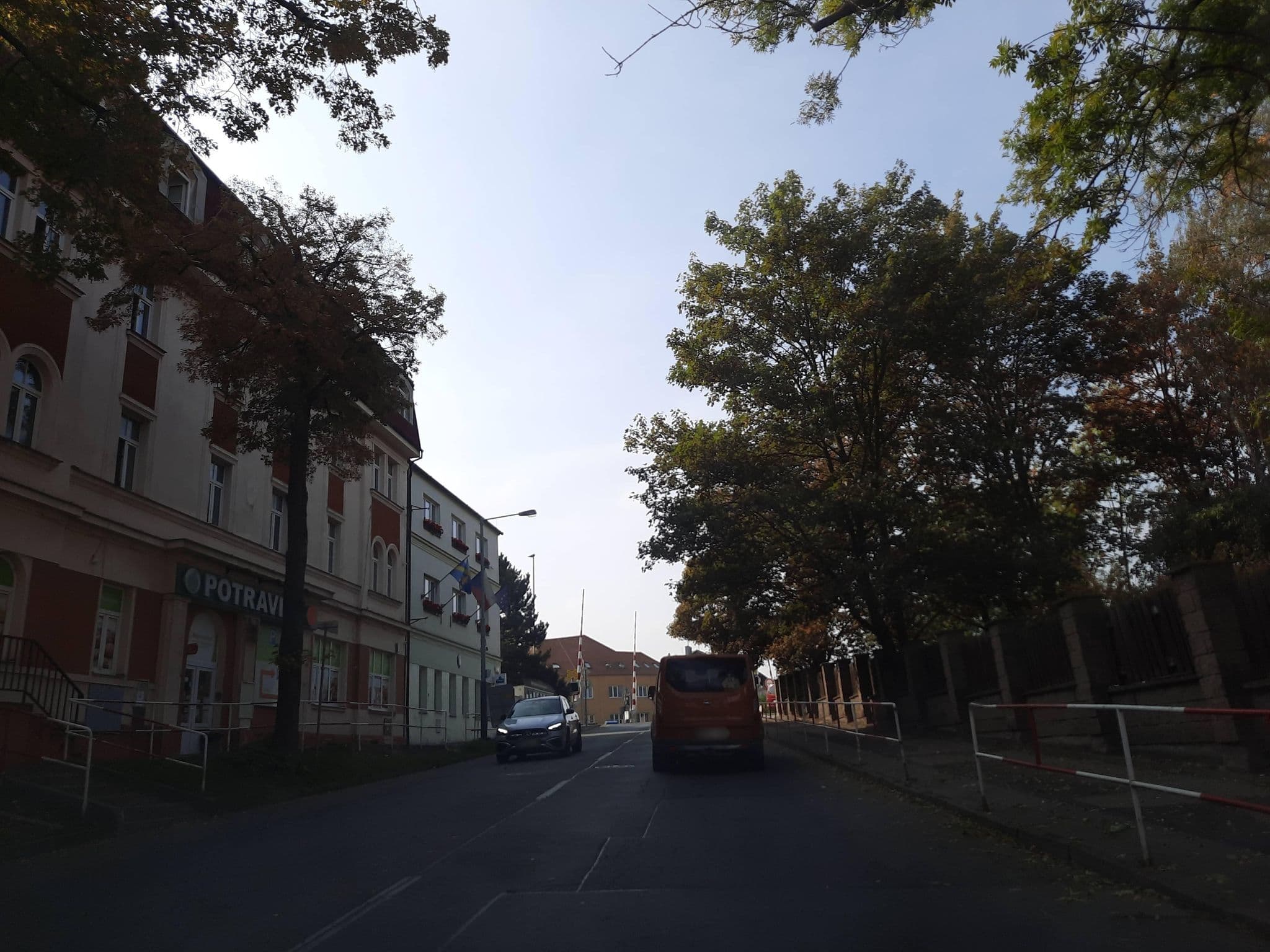 Street view near Czech Crown, Řeporyje — © ondrejlopatka (CC BY-SA · Mapillary)