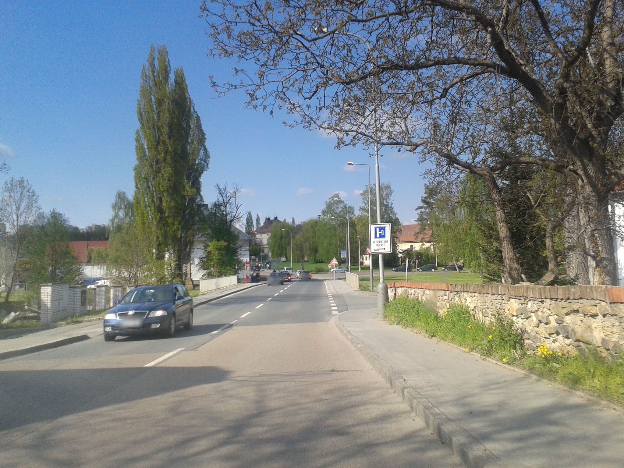Street view near Restaurace U Rychtáře, Ruzyně — © pbokr (CC BY-SA · Mapillary)