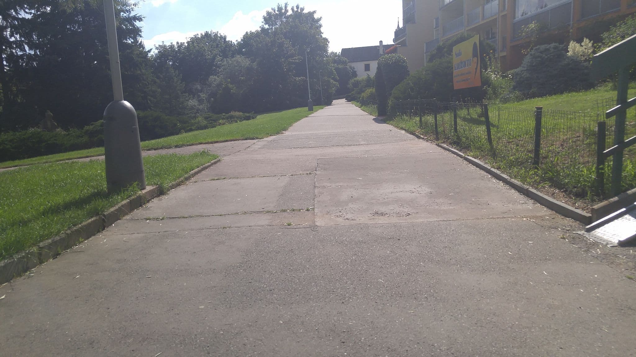 Street view near SleepinCzech.com, Veleslavín — © pbb (CC BY-SA · Mapillary)