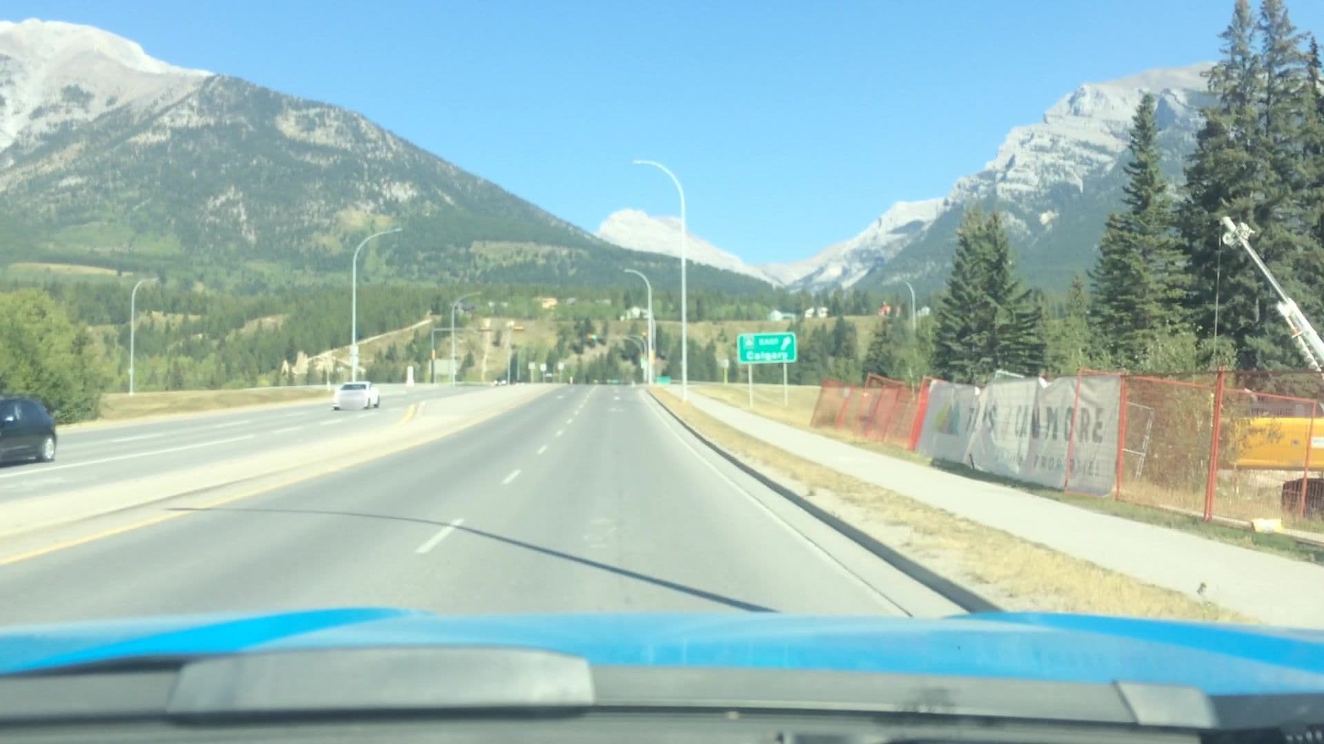 Street view near Canmore Downtown Hostel, Canmore — © lvl5 (CC BY-SA · Mapillary)