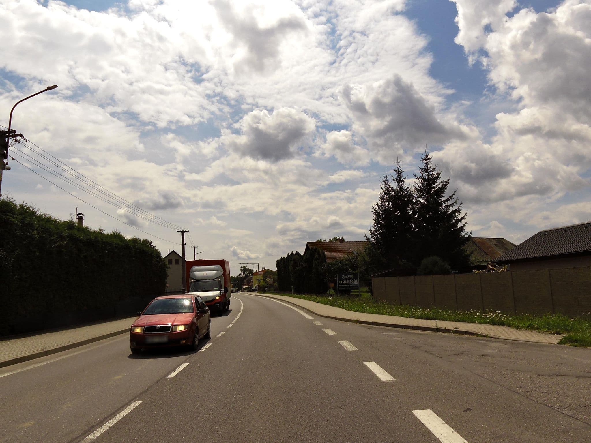 Street view near Zámek Oltyně, Opařany — © fell3 (CC BY-SA · Mapillary)