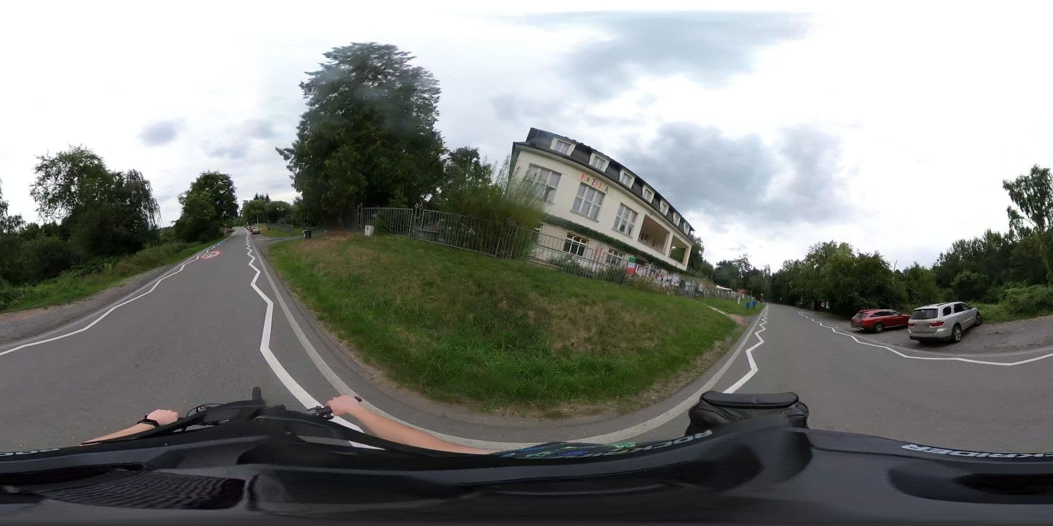Street view near Montessori Mozaika, Mnichovice — © Krysar (CC BY-SA · Mapillary)