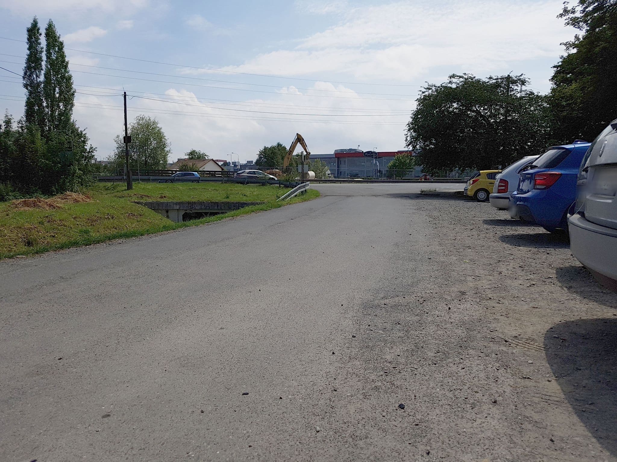Street view near Dendrological Garden, Průhonice — © pbb (CC BY-SA · Mapillary)