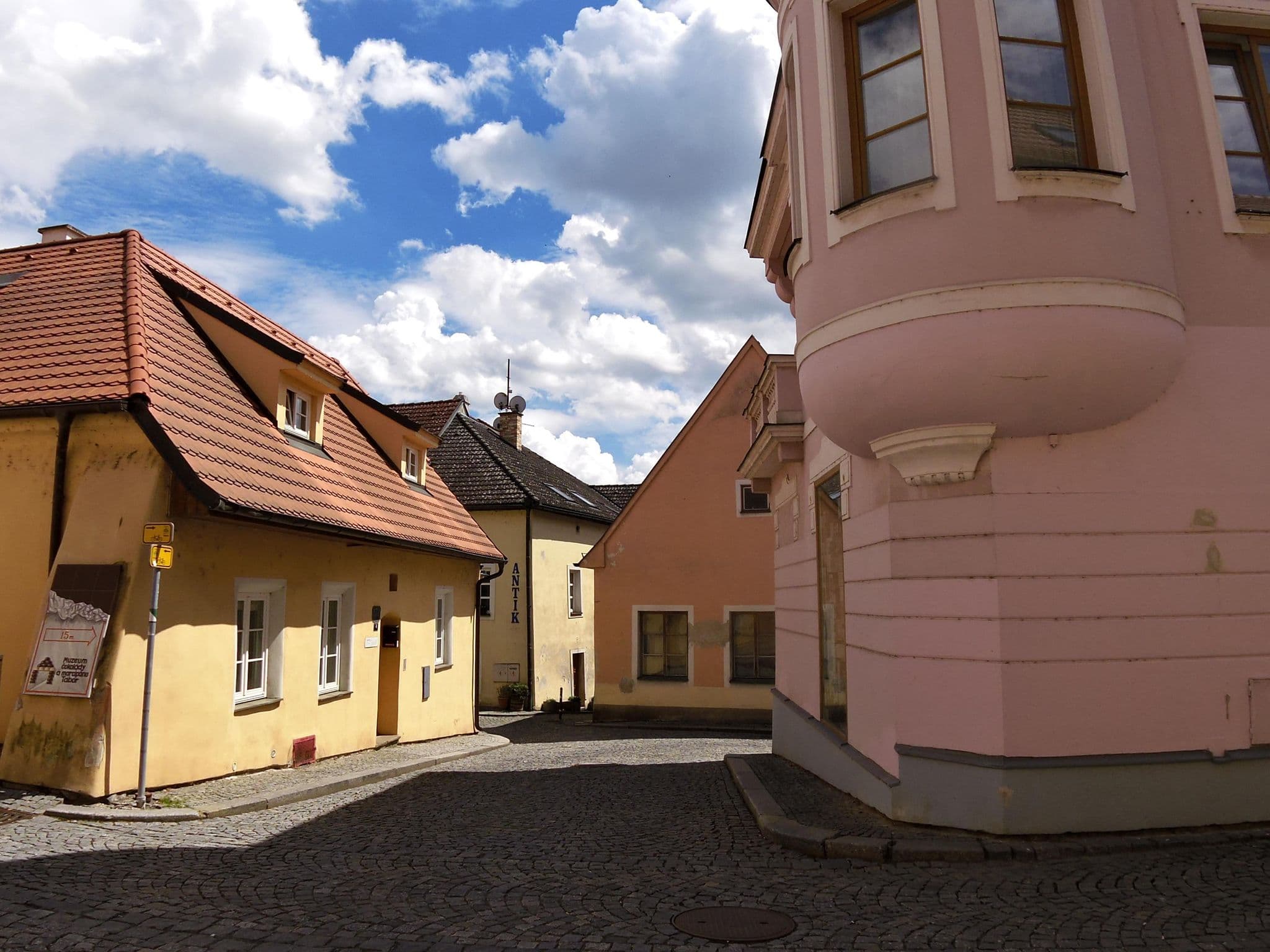 Street view near Pension 189, Tábor — © fell3 (CC BY-SA · Mapillary)