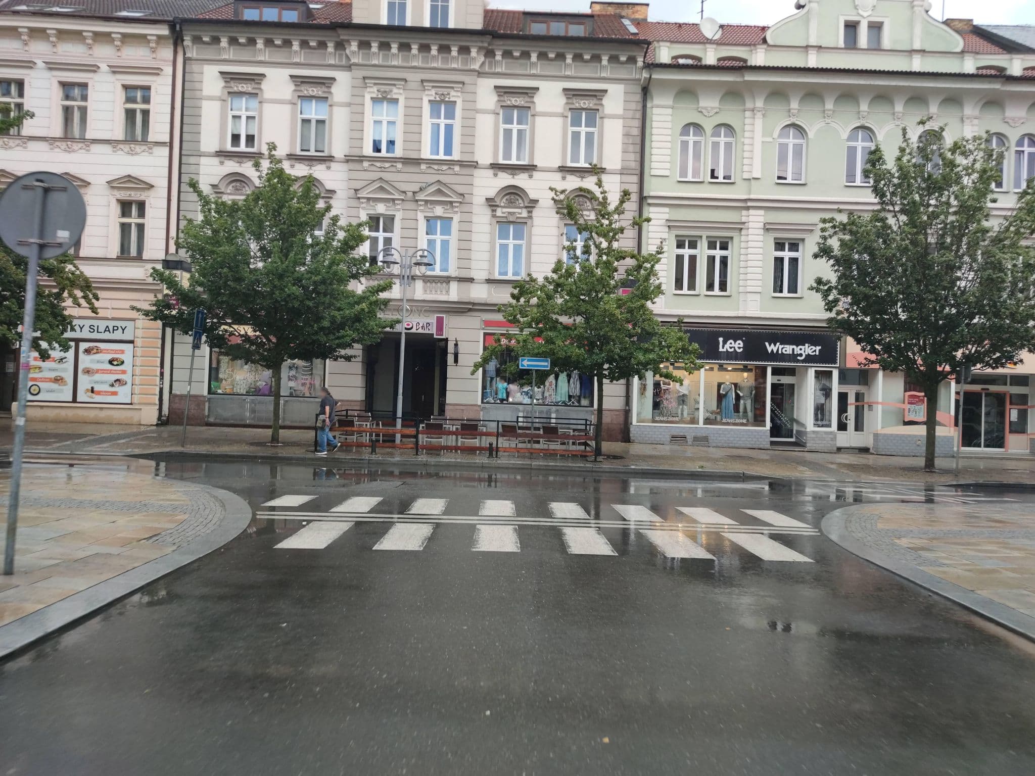Street view near Hotel Kapital, Tábor — © martinpoljak (CC BY-SA · Mapillary)
