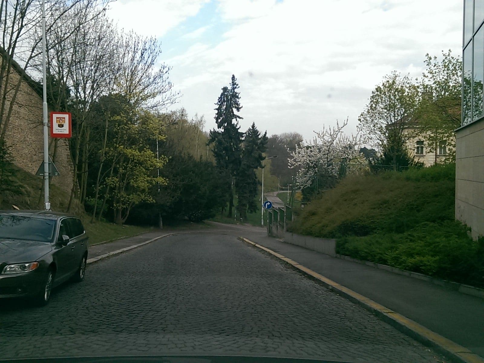 Street view near Penzion Vyserhad, Vyšehrad — © gob (CC BY-SA · Mapillary)