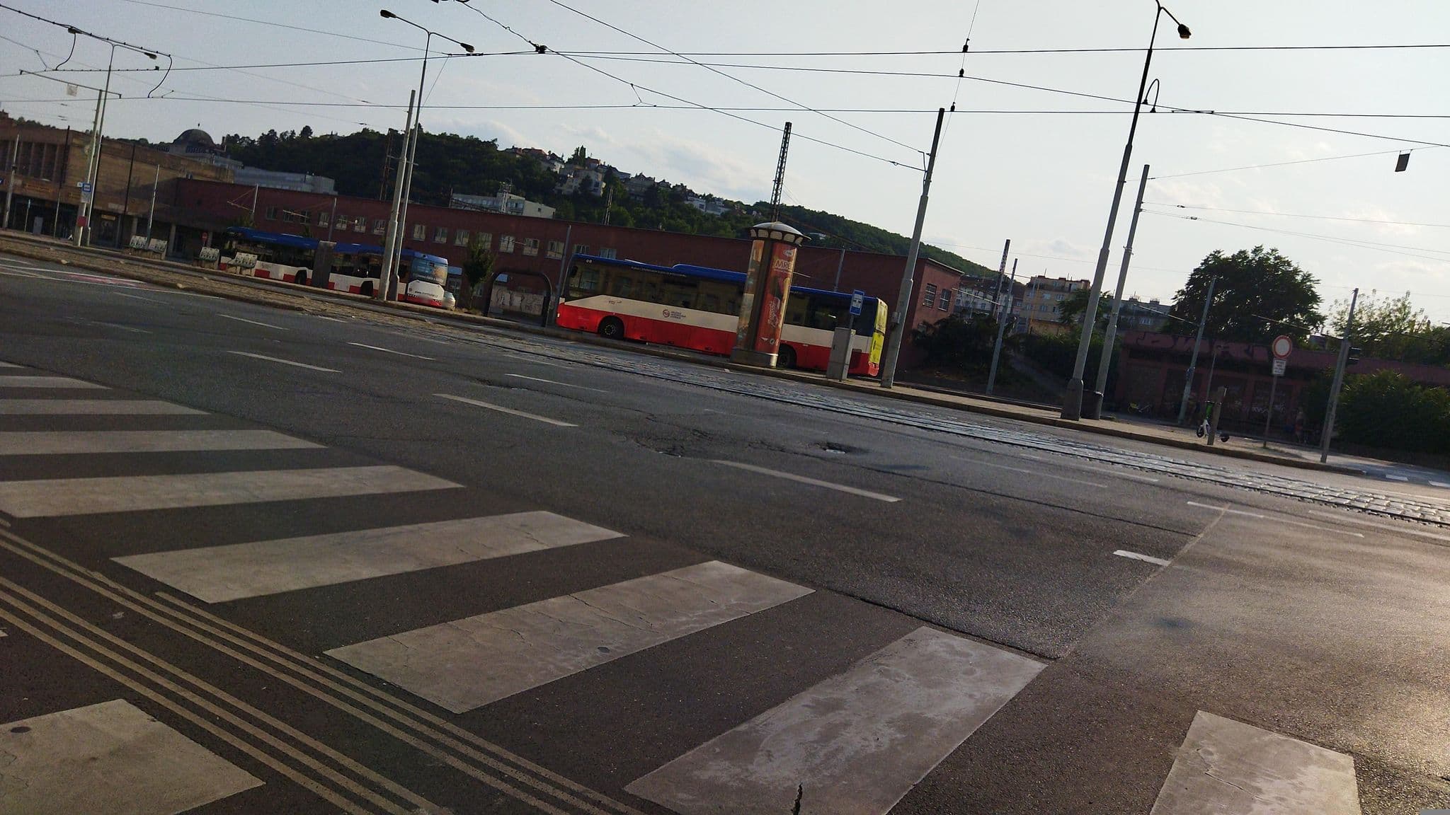 Street view near Hostel Akát, Vyšehrad — © changchun1 (CC BY-SA · Mapillary)