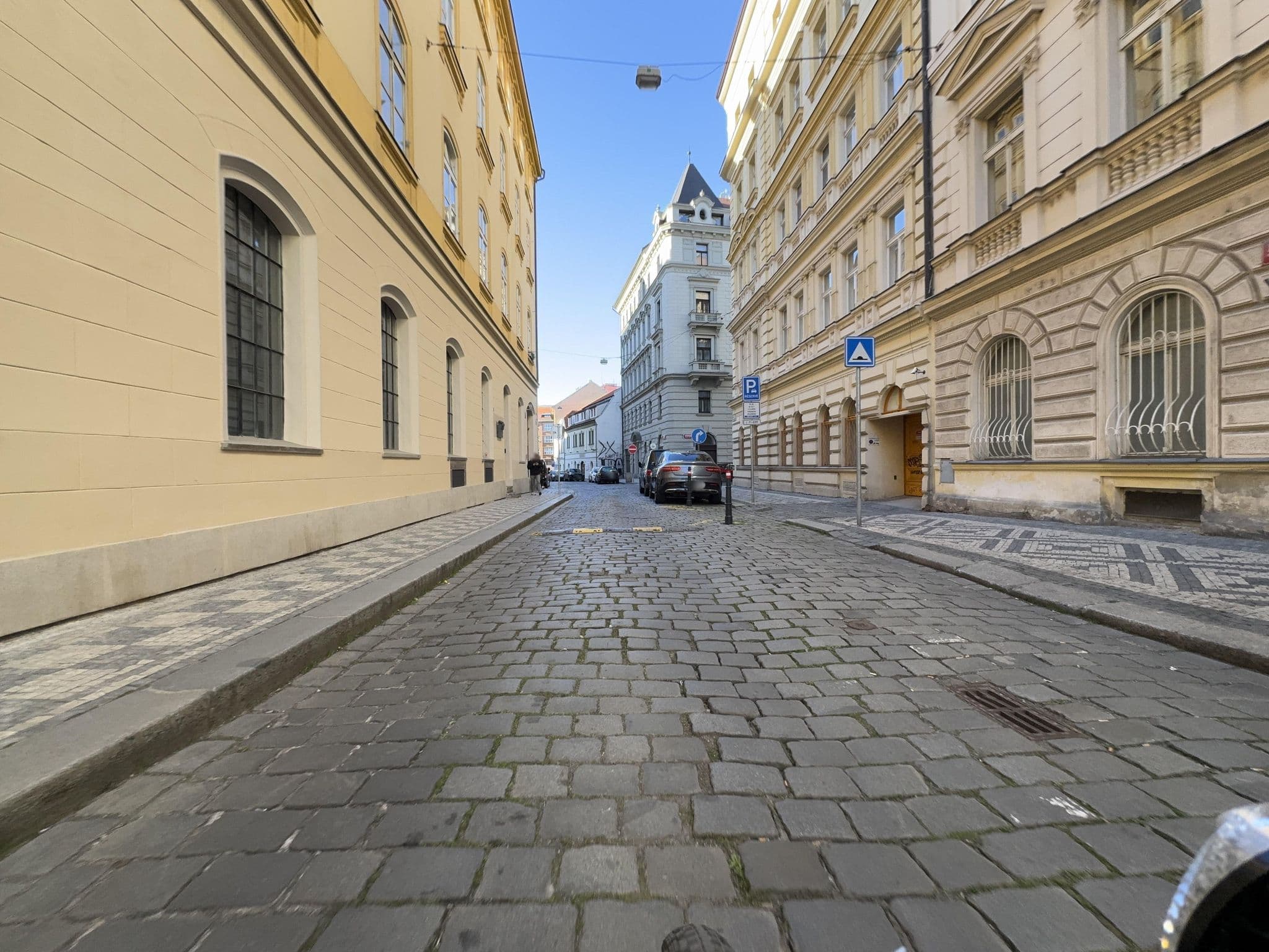 Street view near Taurus 13, Nové Město — © ondrejlopatka (CC BY-SA · Mapillary)