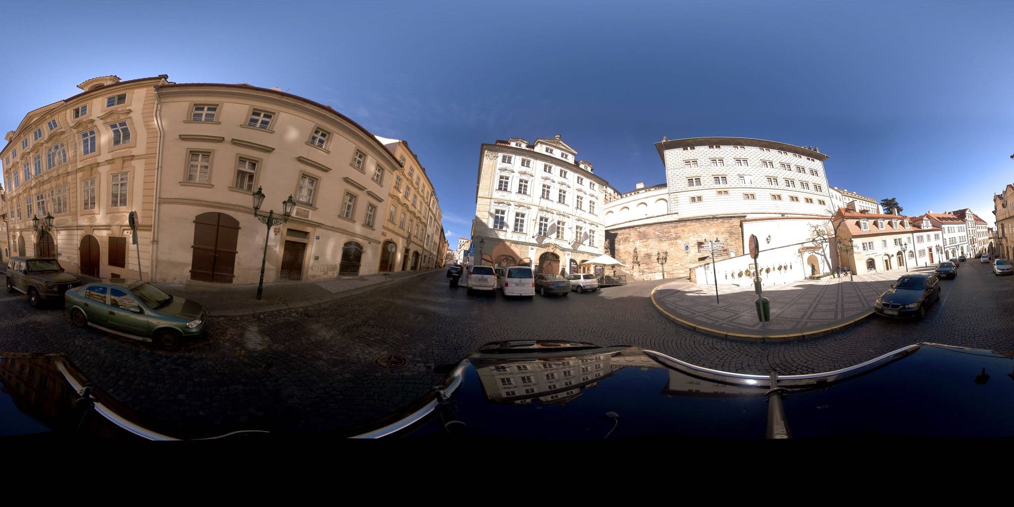 Street view near Janska, Malá Strana — © jeffreymartin (CC BY-SA · Mapillary)