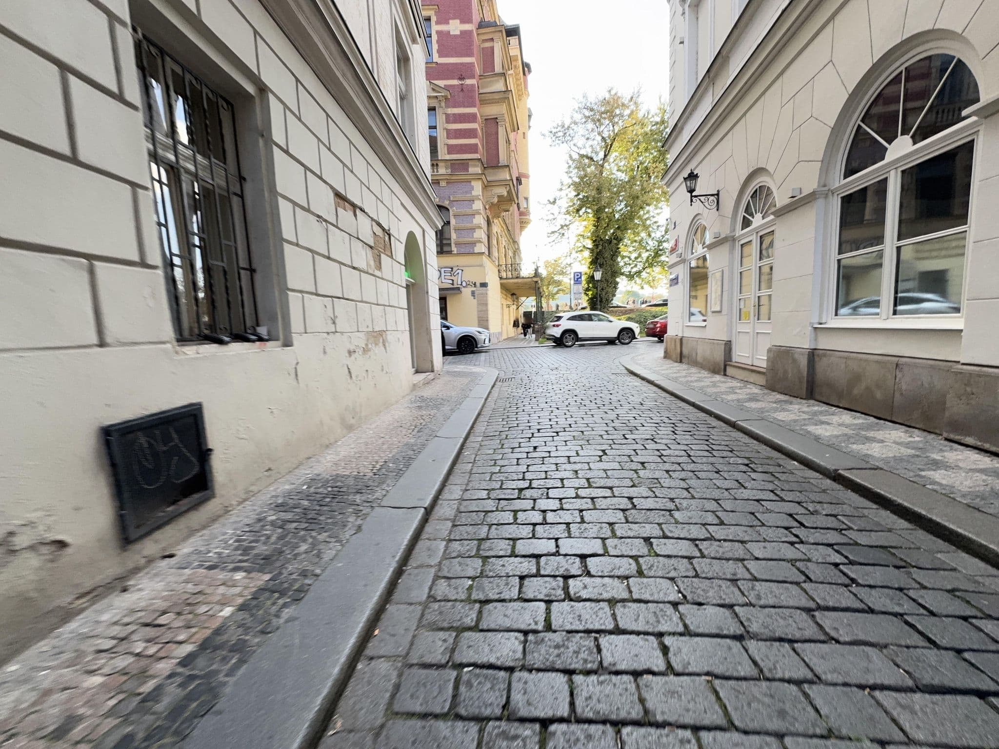 Street view near Penzion Attractive, Prague — © ondrejlopatka (CC BY-SA · Mapillary)
