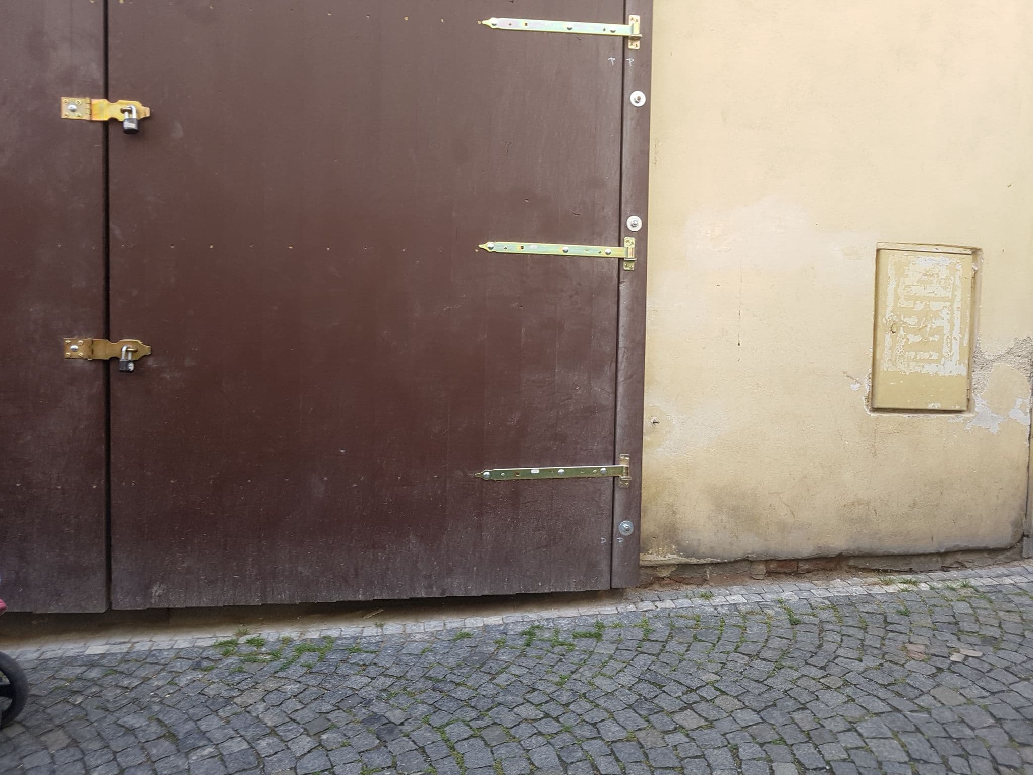Street view near Staying Prague, Malá Strana — © pbb (CC BY-SA · Mapillary)