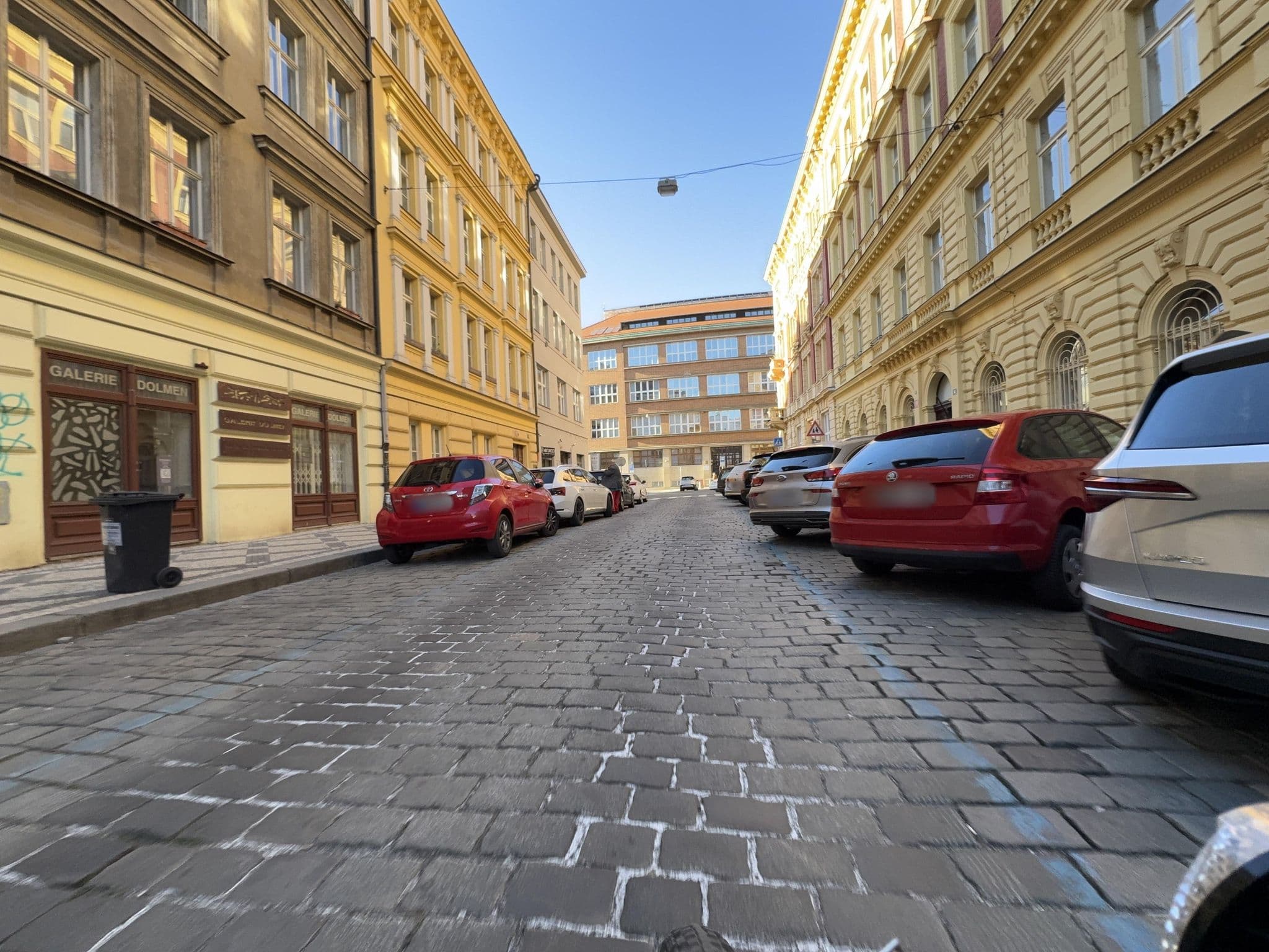 Street view near Mivos Prague Apartments Vltava, Nové Město — © ondrejlopatka (CC BY-SA · Mapillary)